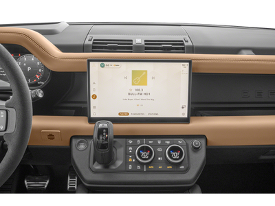 2024 Land Rover Defender 110 SE