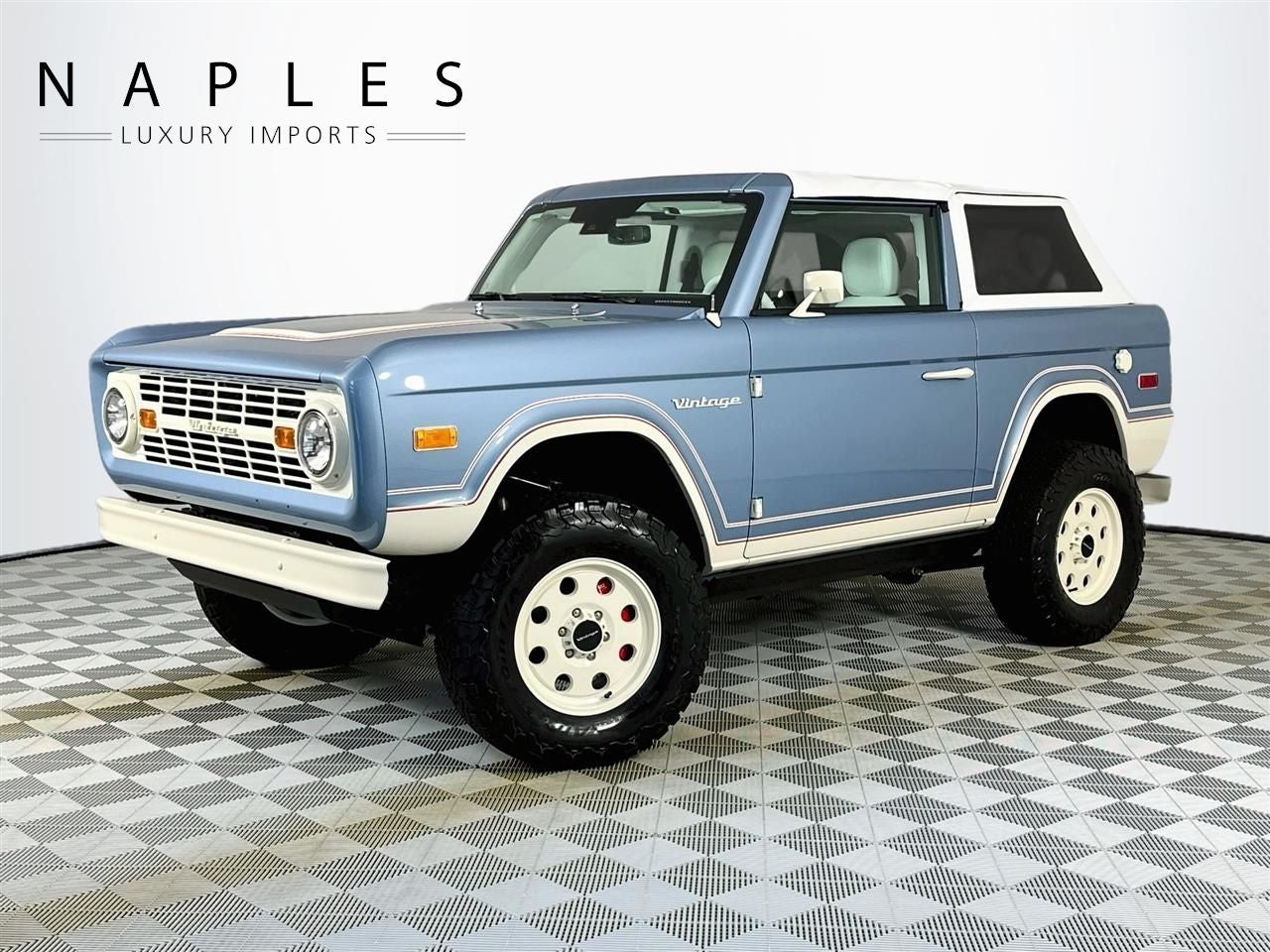 2025 Ford Bronco Badlands 4x4's photo