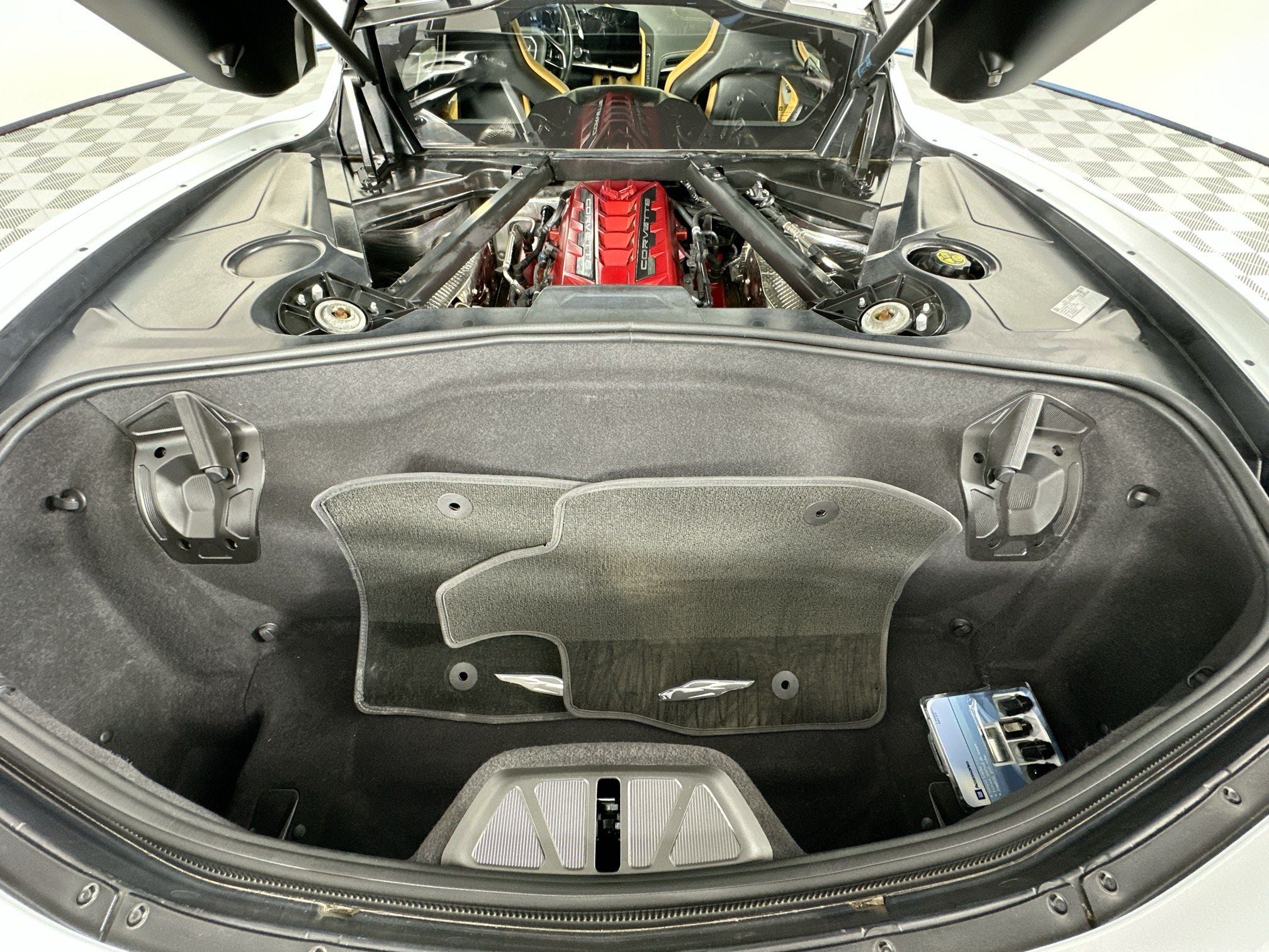 2020 Chevrolet Corvette Stingray 2LT