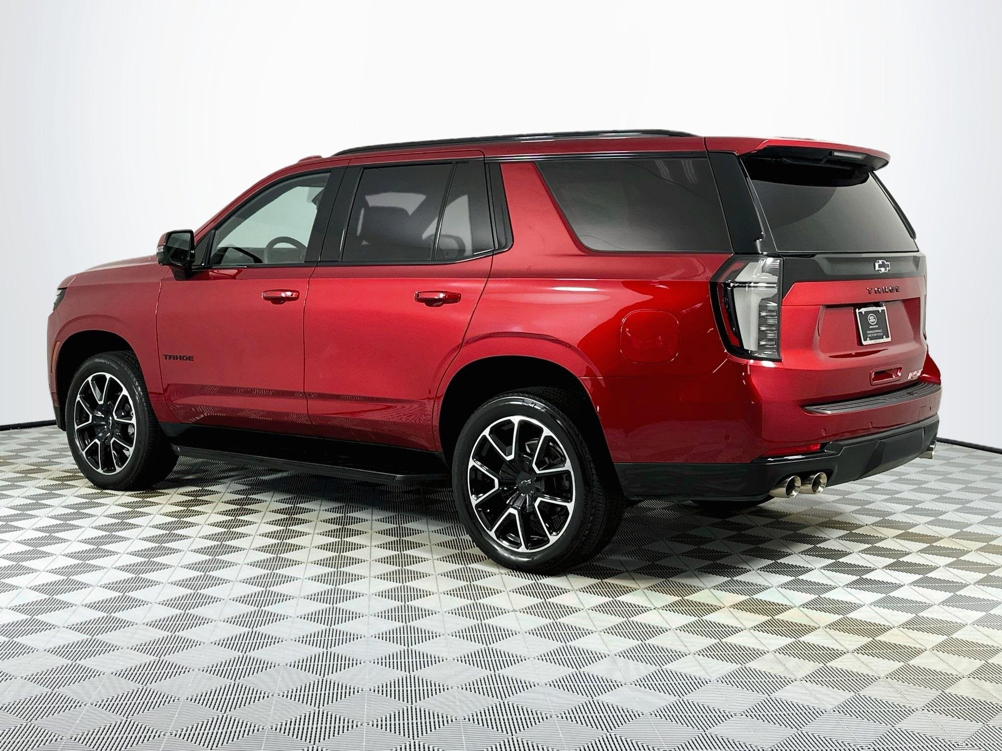 2025 Chevrolet Tahoe RST