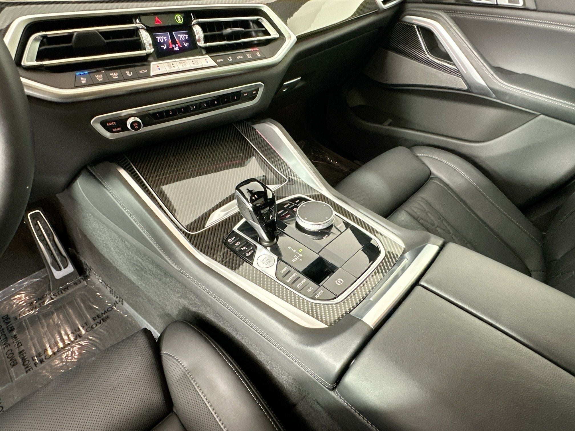 2023 BMW X6 M50i