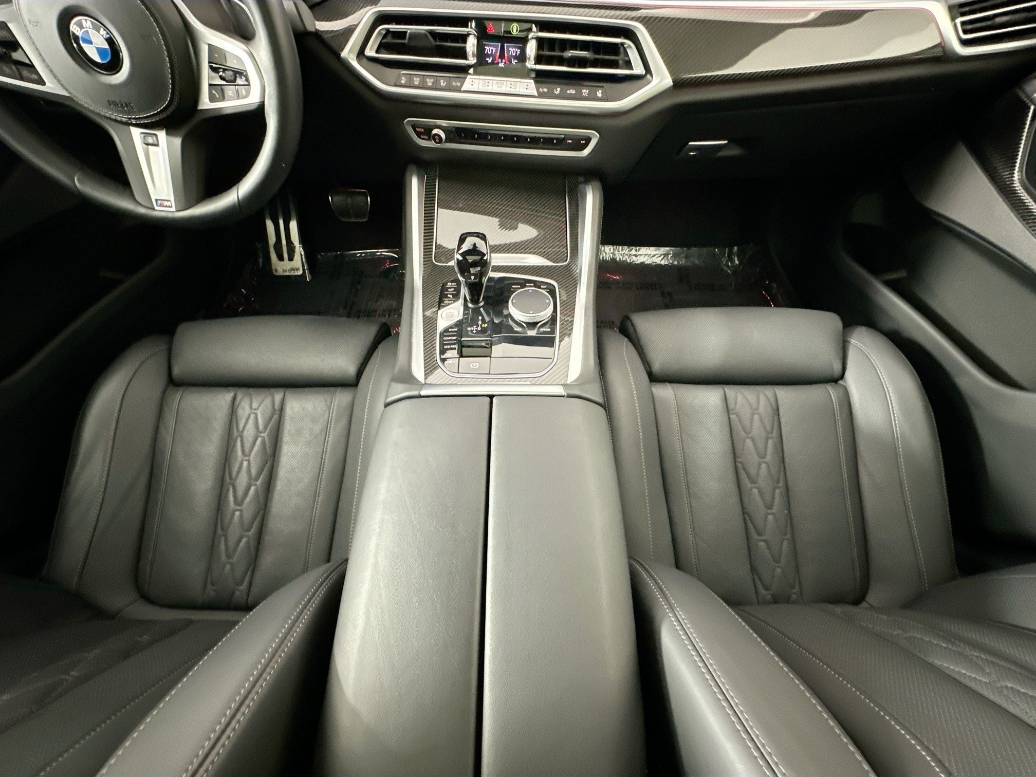 2023 BMW X6 M50i