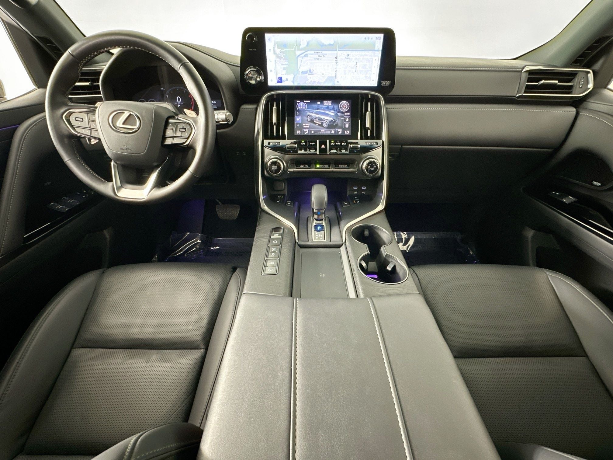 2025 Lexus LX 700h Overtrail