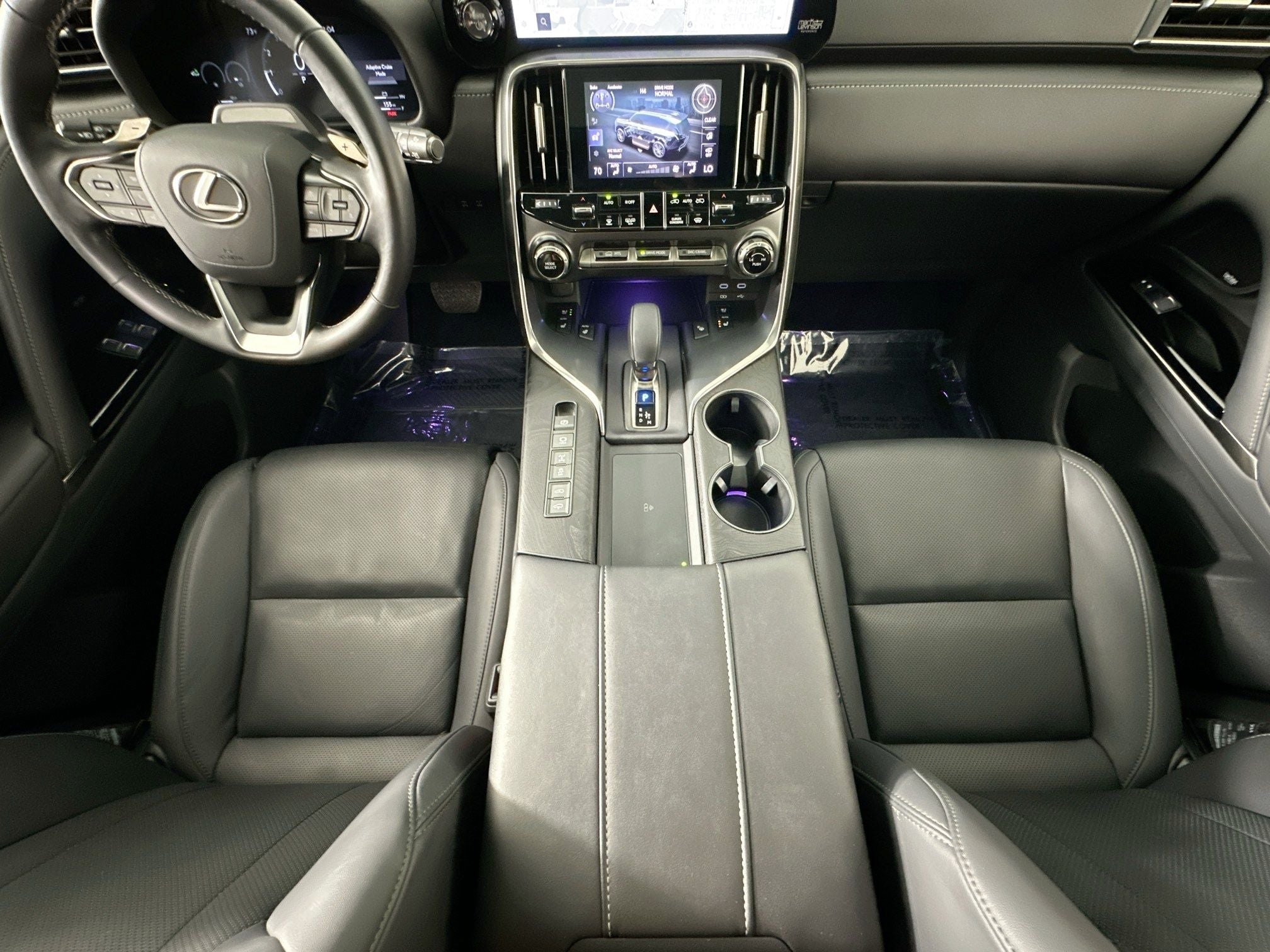 2025 Lexus LX 700h Overtrail