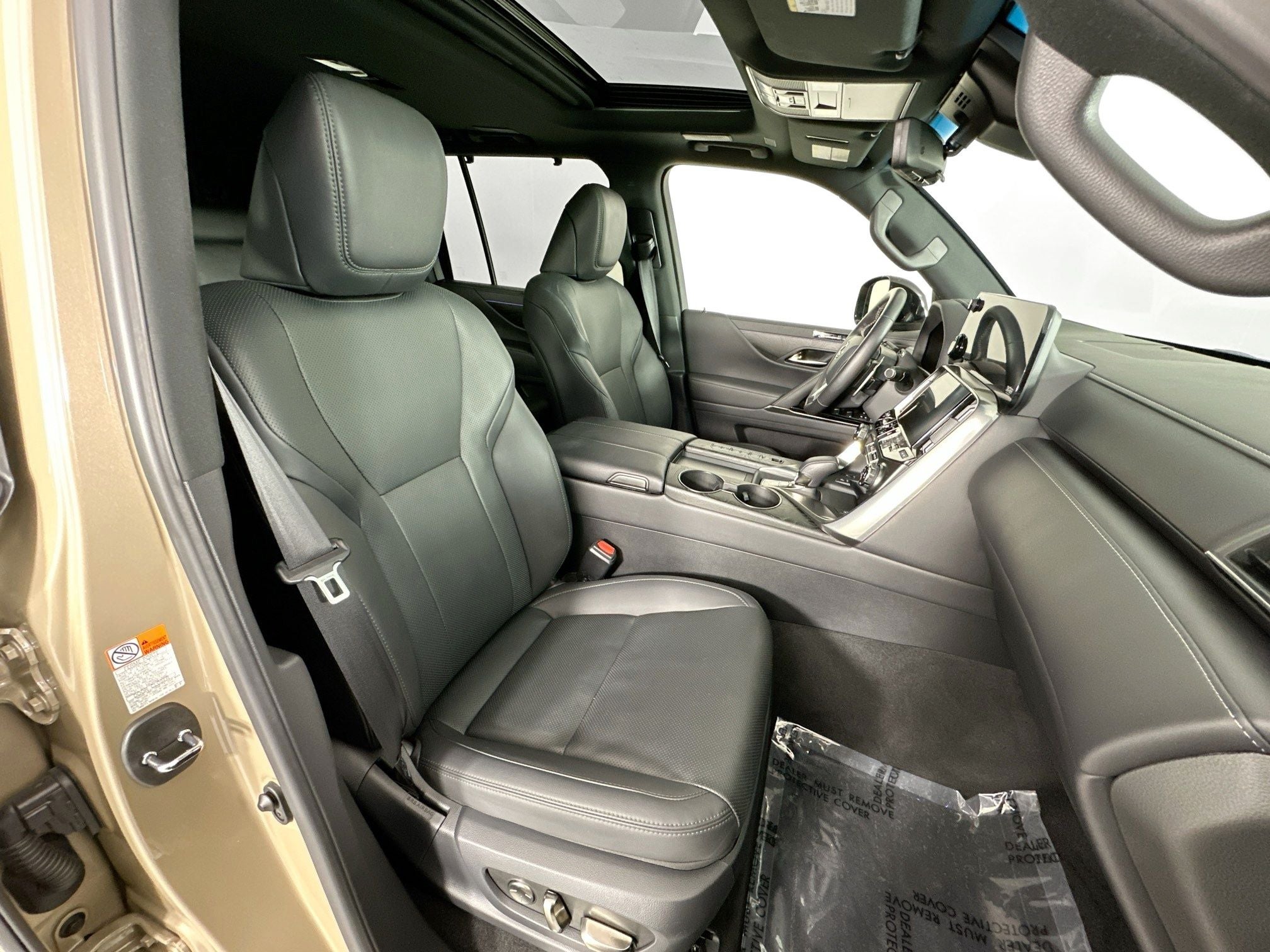 2025 Lexus LX 700h Overtrail