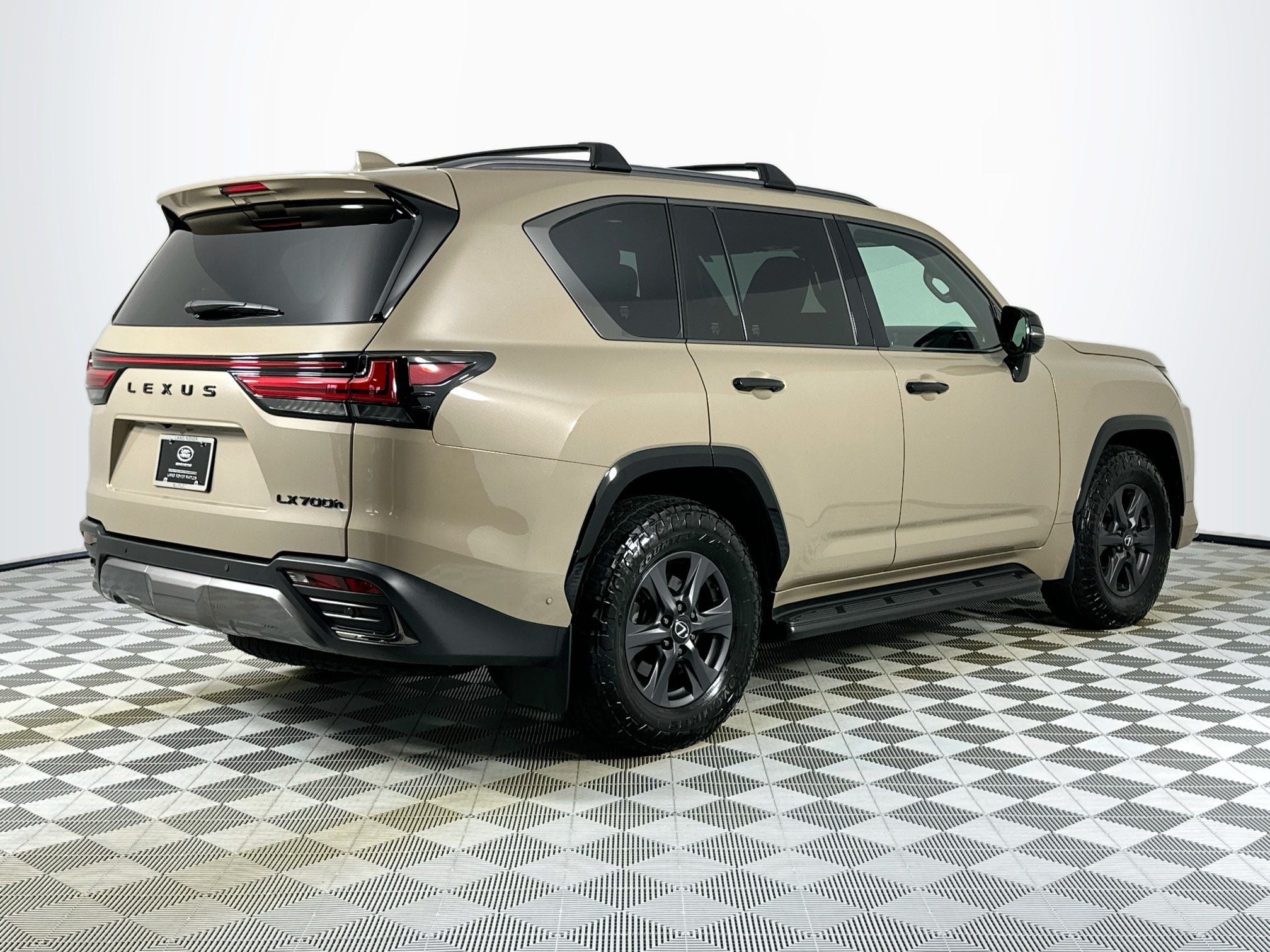 2025 Lexus LX 700h Overtrail