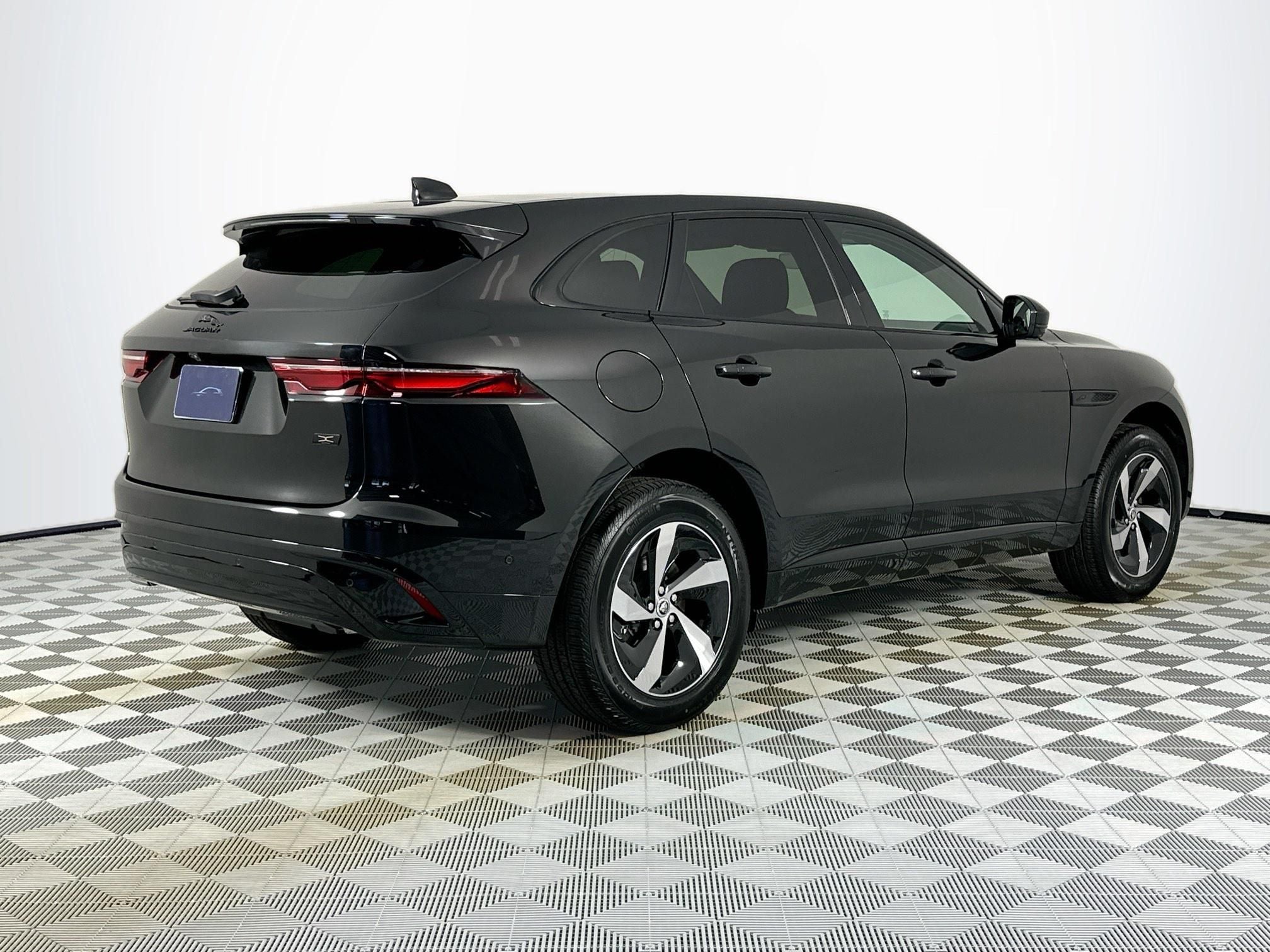 2026 Jaguar F-PACE P250 R-Dynamic S