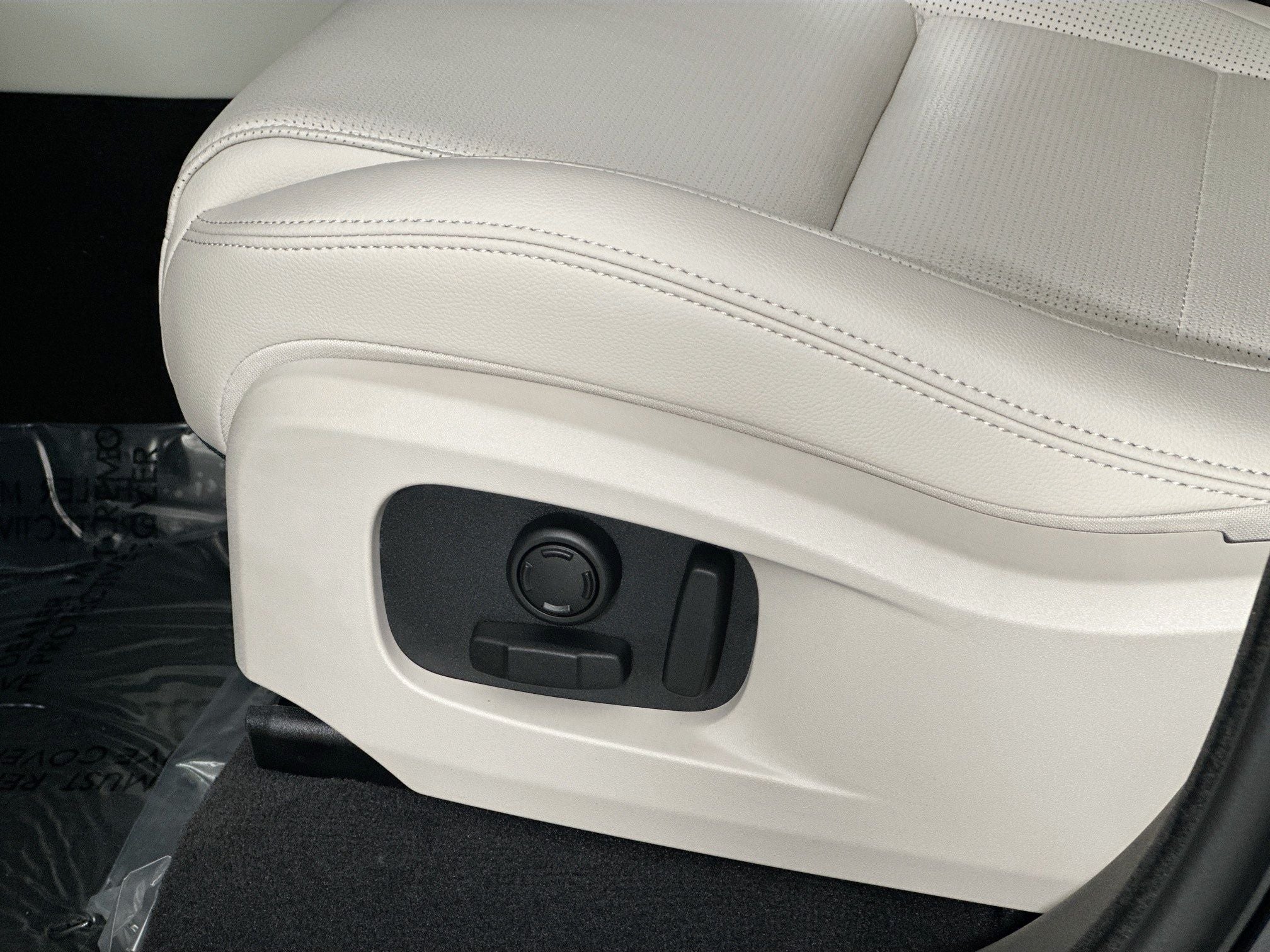 2026 Jaguar F-PACE P250 R-Dynamic S