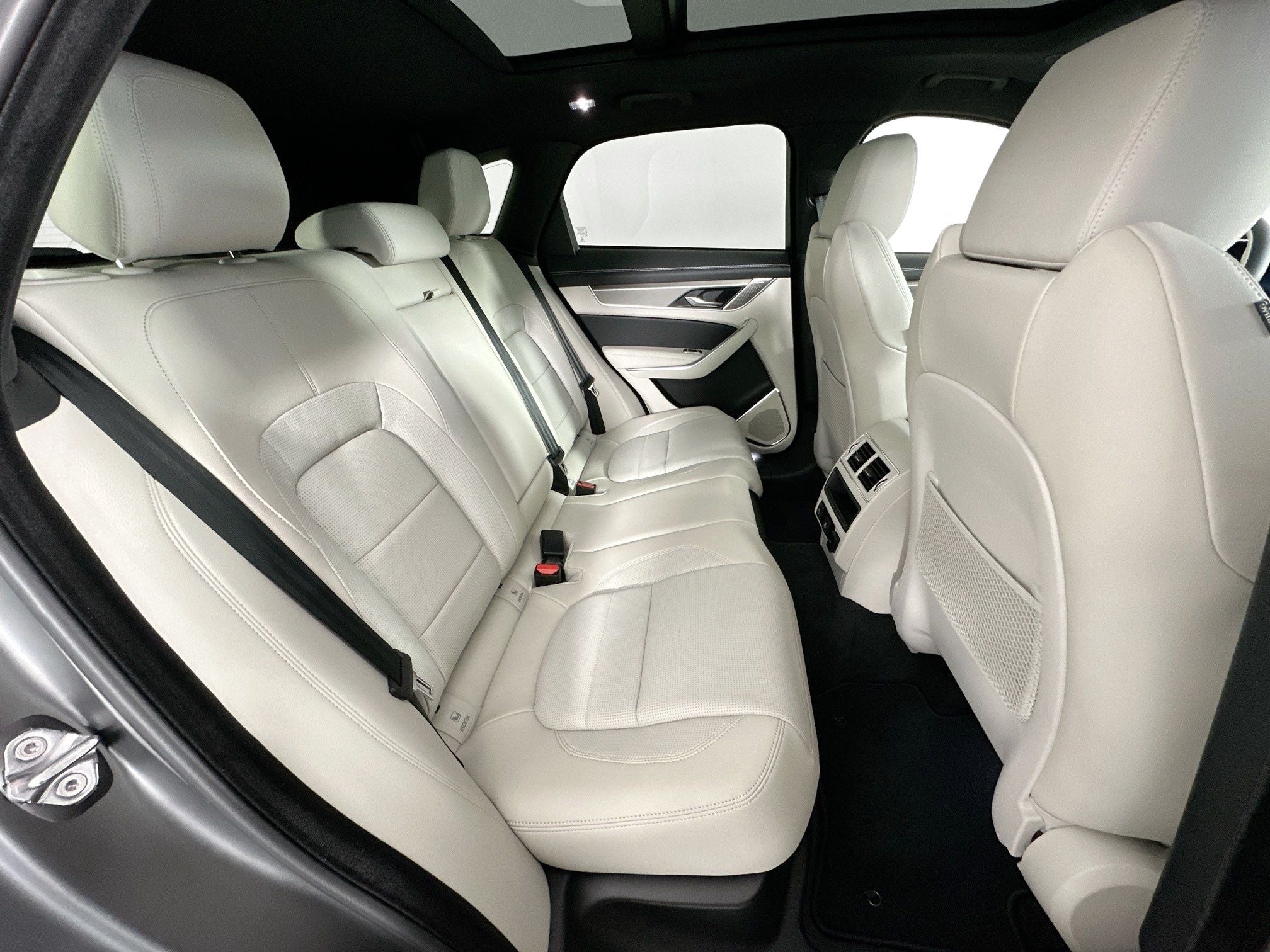 2026 Jaguar F-PACE P250 R-Dynamic S