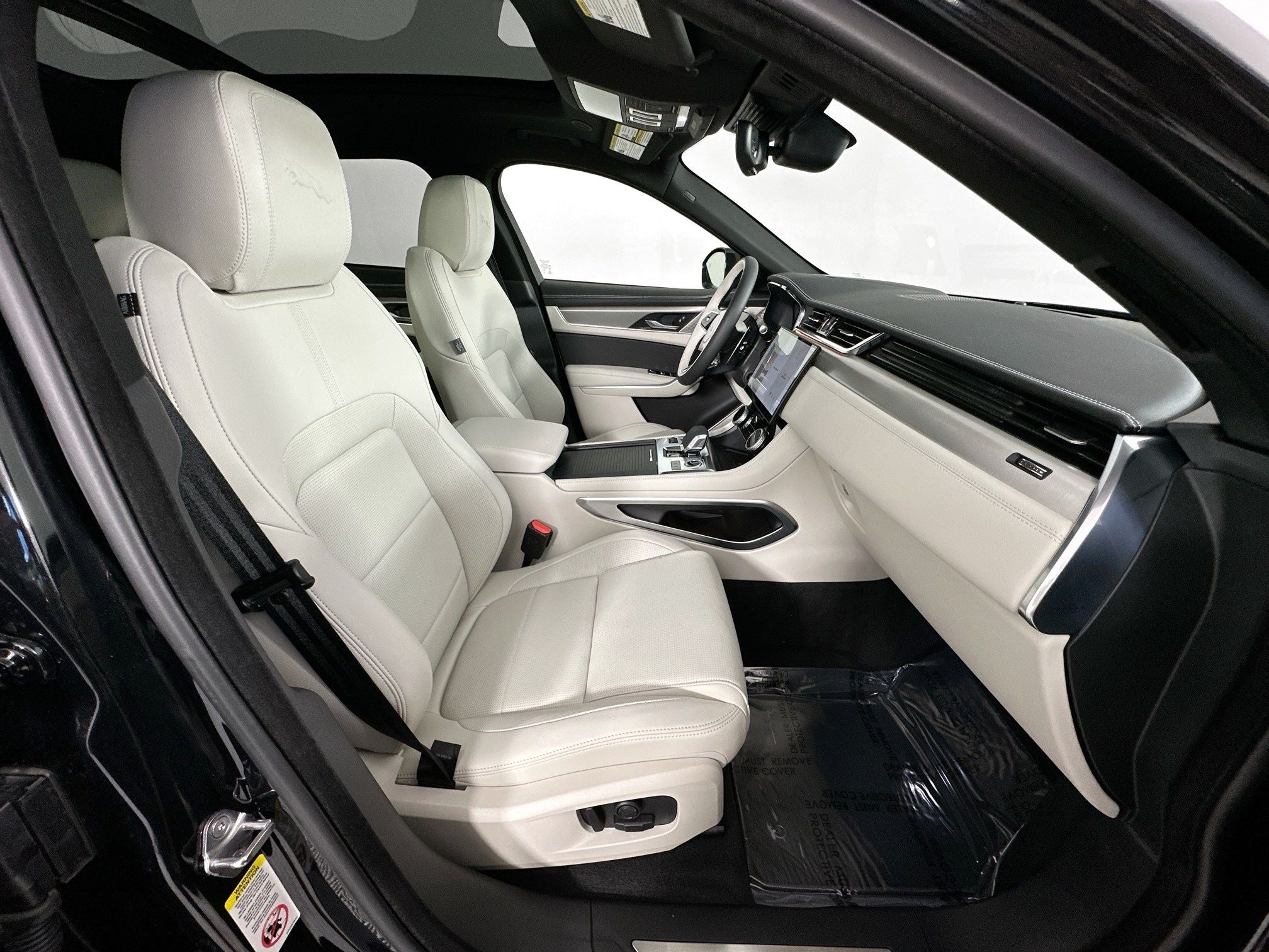 2026 Jaguar F-PACE P250 R-Dynamic S