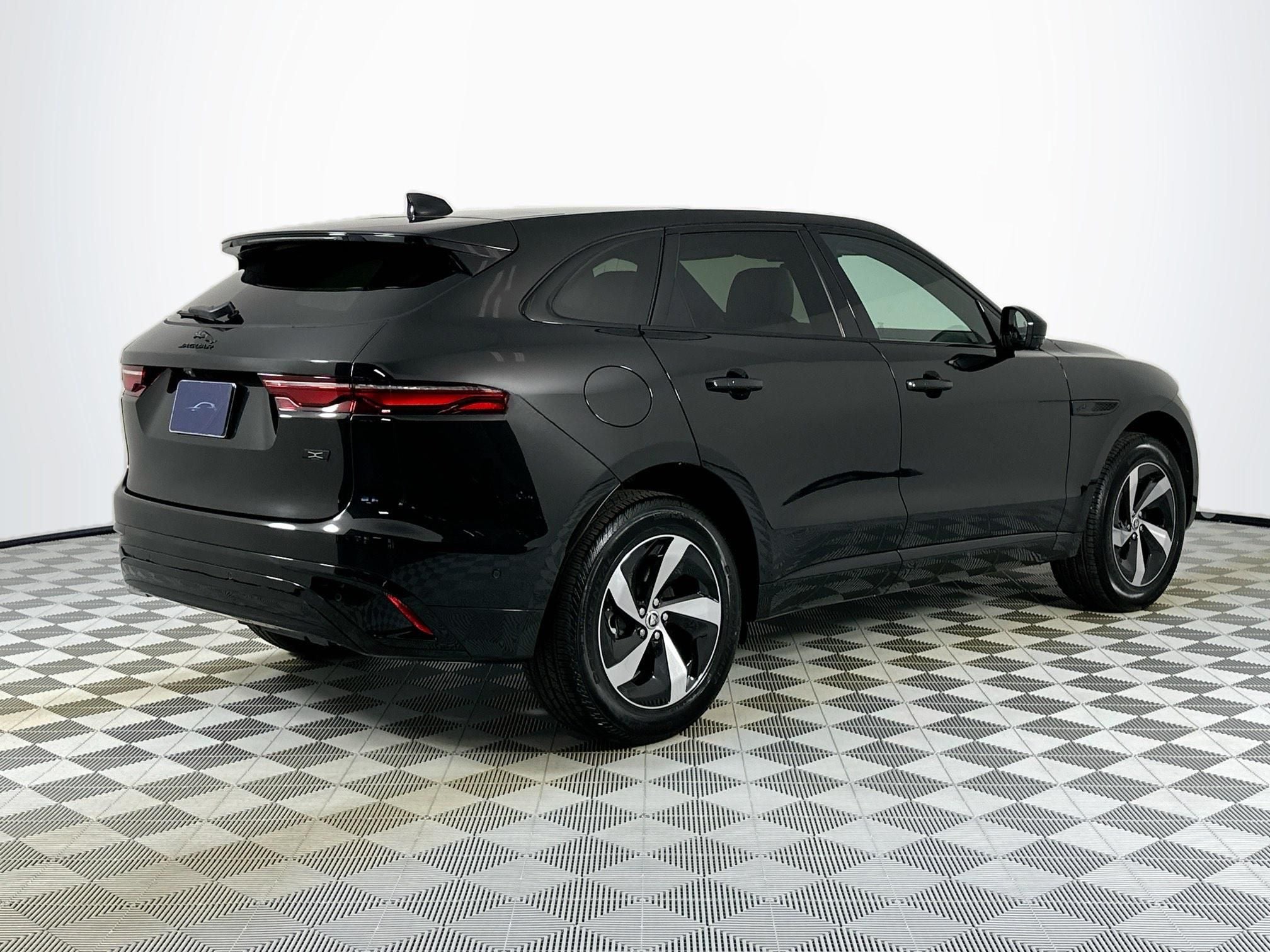 2026 Jaguar F-PACE P250 R-Dynamic S