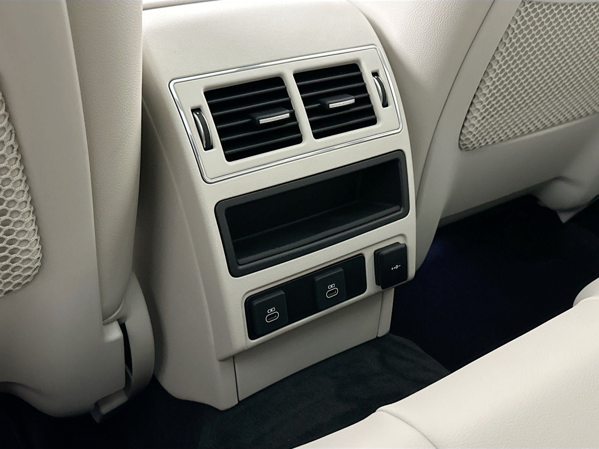 2026 Jaguar F-PACE P250 R-Dynamic S