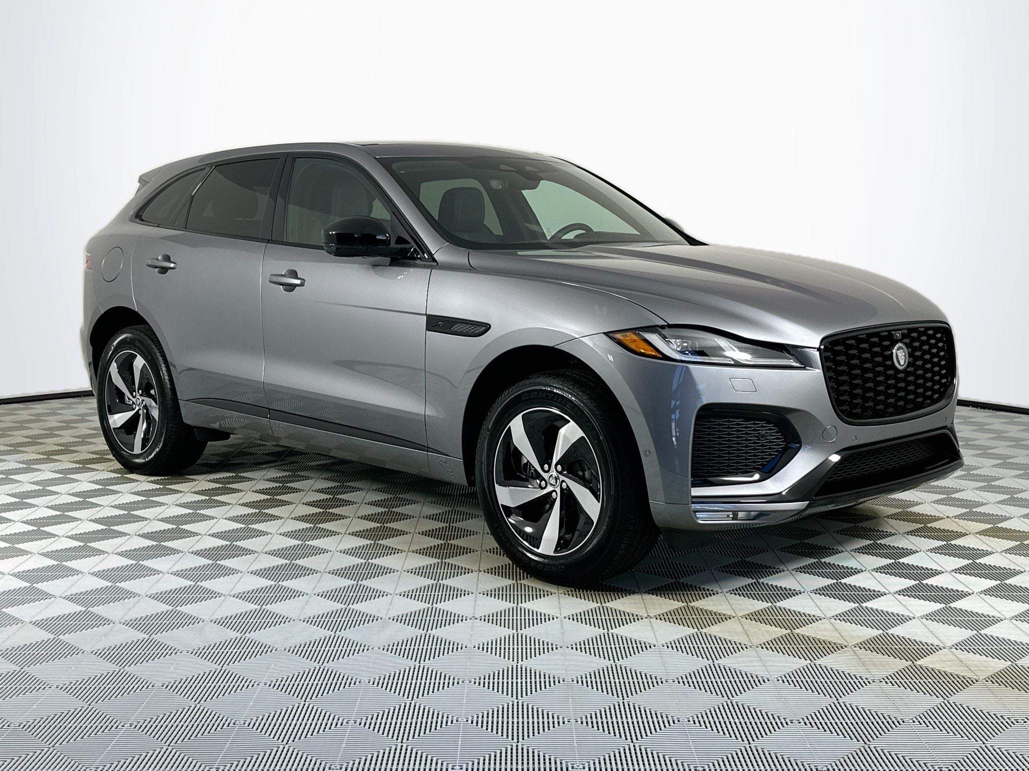 2026 Jaguar F-PACE P250 R-Dynamic S