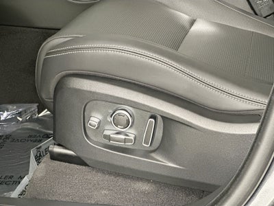 2025 Jaguar F-PACE P250 R-Dynamic S