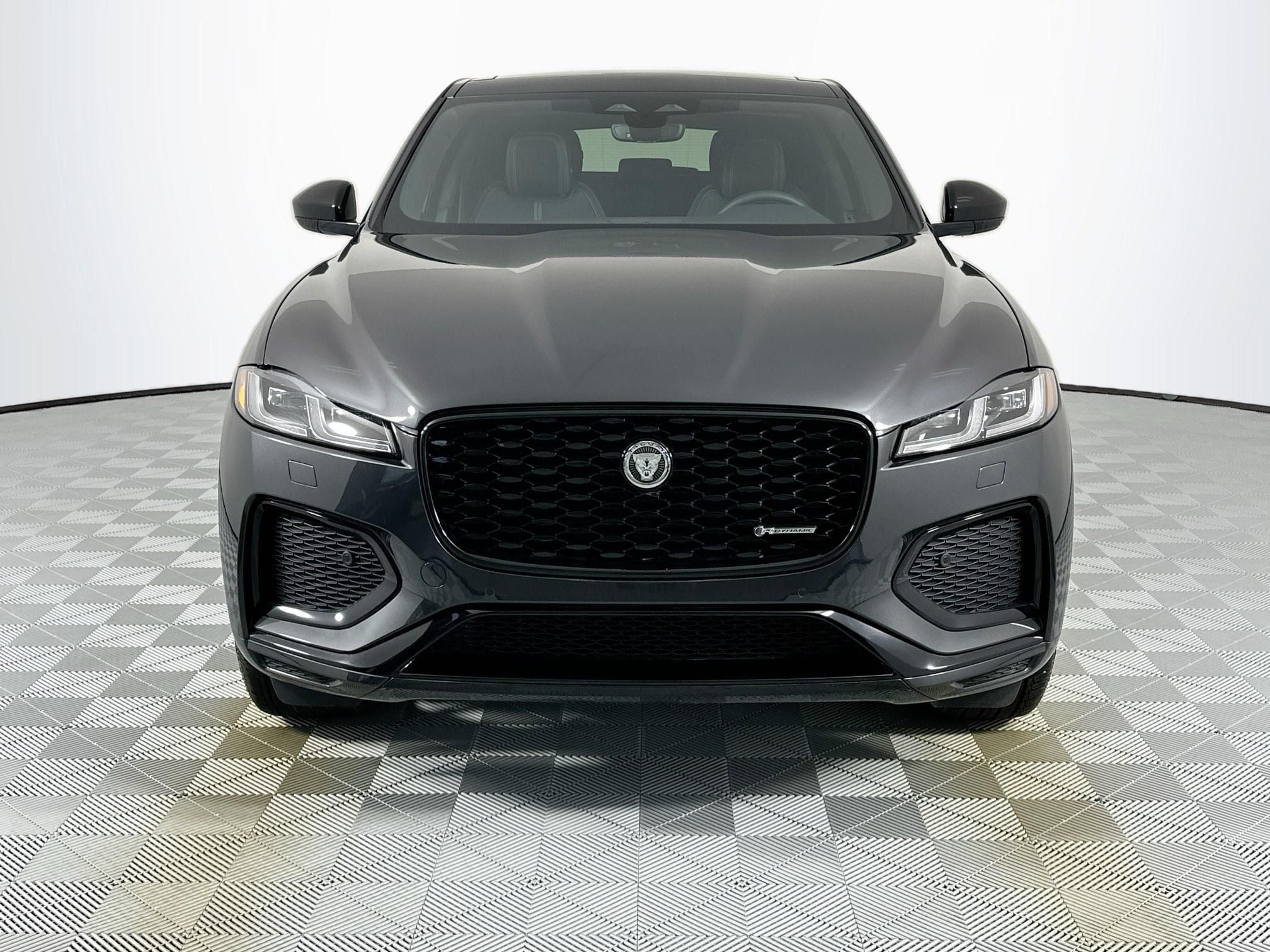 2025 Jaguar F-PACE P250 R-Dynamic S