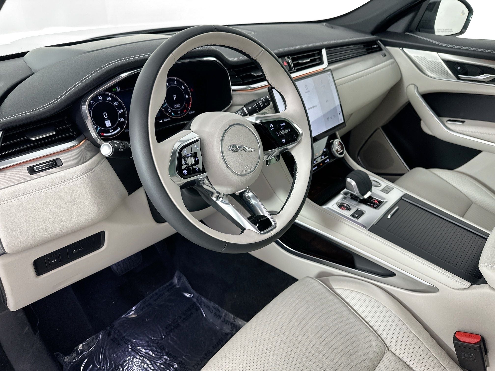 2026 Jaguar F-PACE P250 R-Dynamic S
