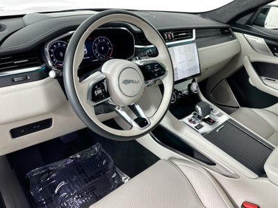2024 Jaguar F-PACE P400 R-Dynamic S