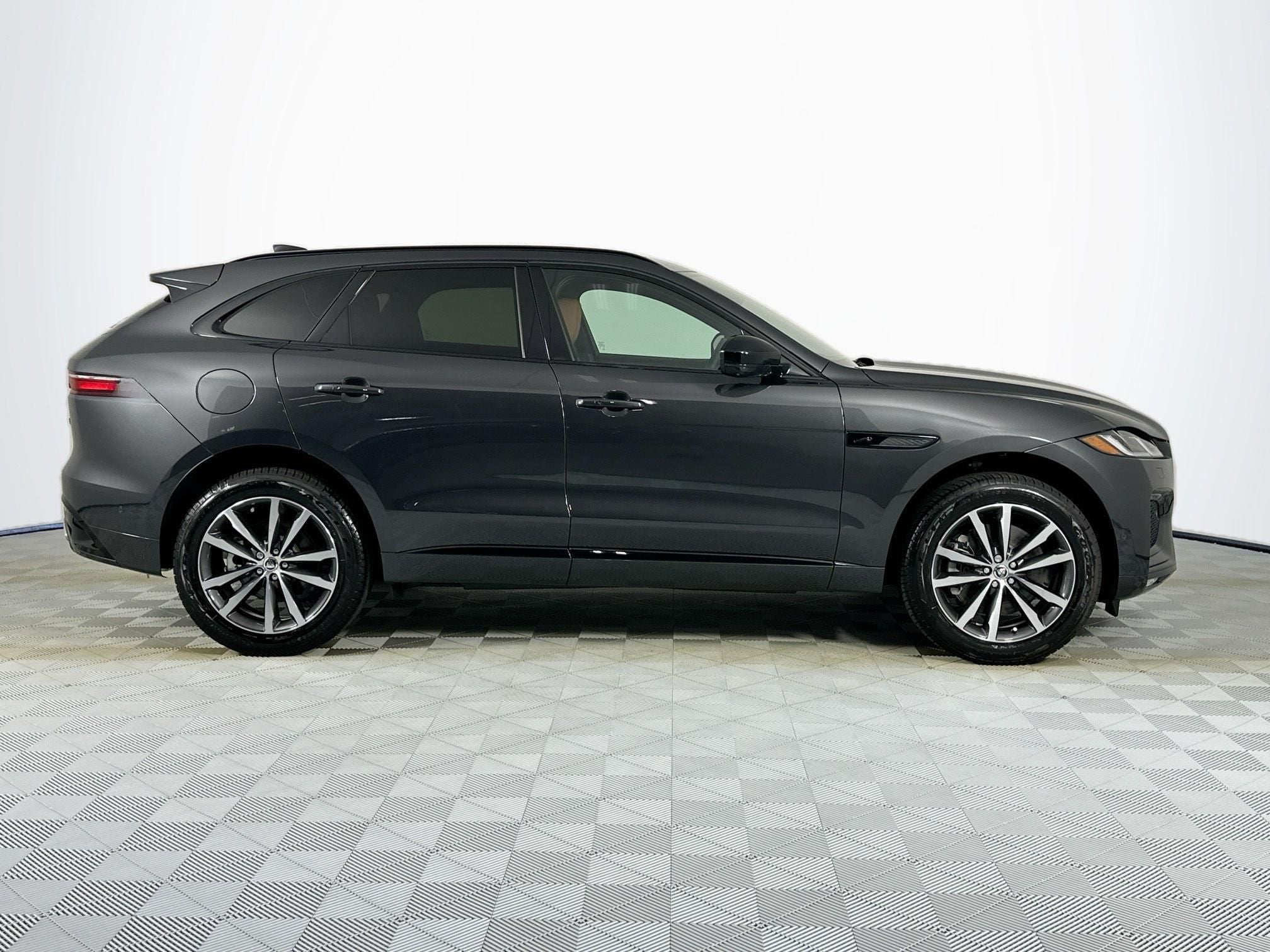 2026 Jaguar F-PACE P400 R-Dynamic S