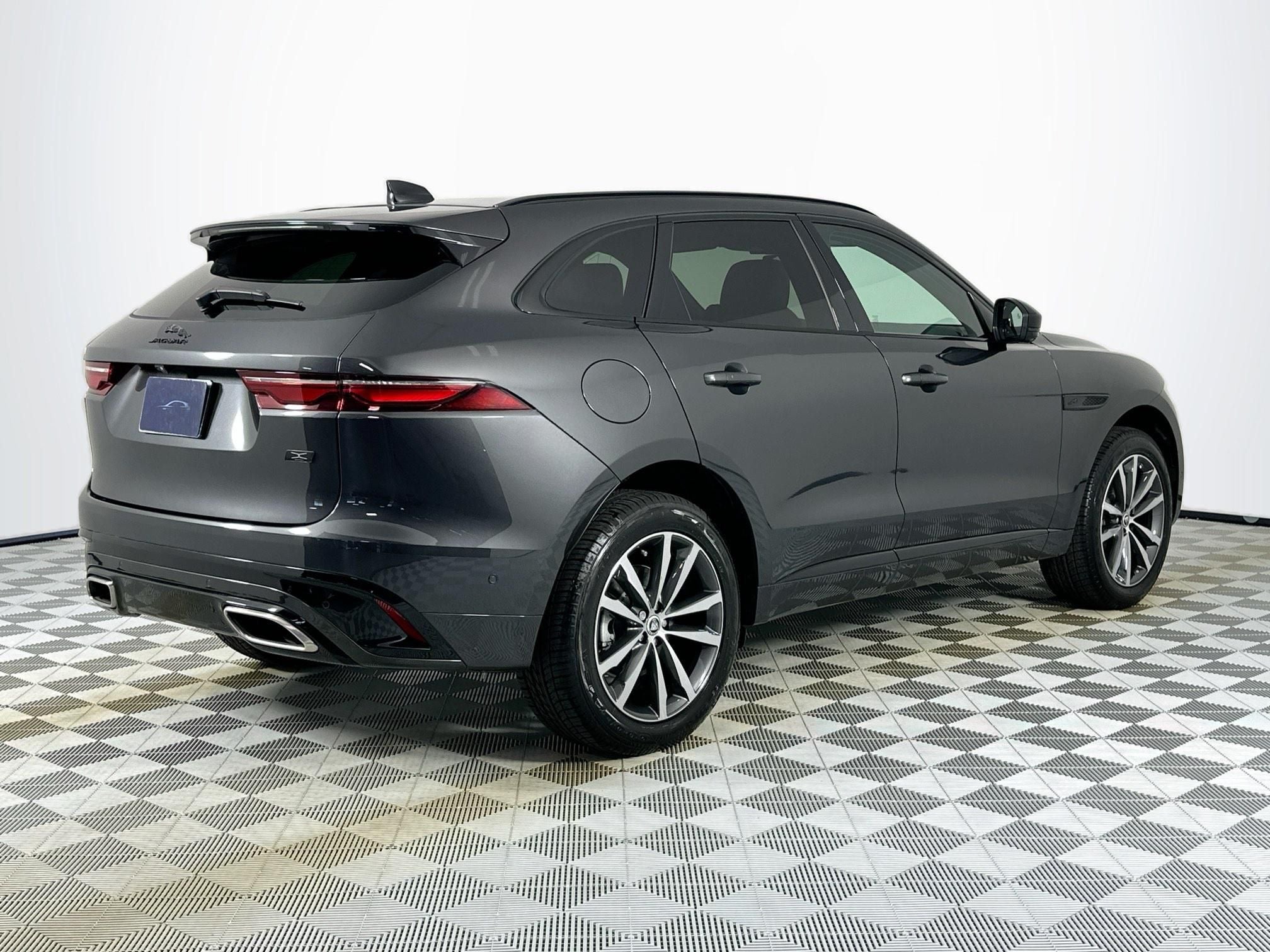 2026 Jaguar F-PACE P400 R-Dynamic S