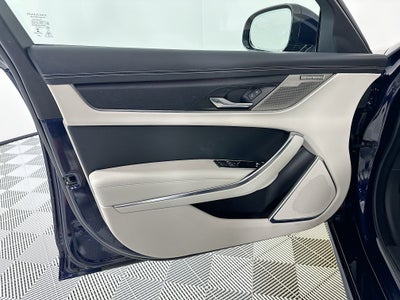 2024 Jaguar XF R-Dynamic SE