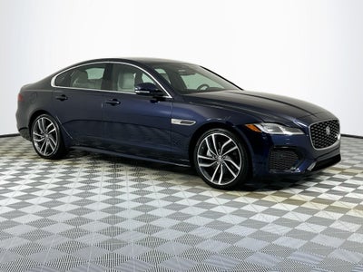 2024 Jaguar XF R-Dynamic SE