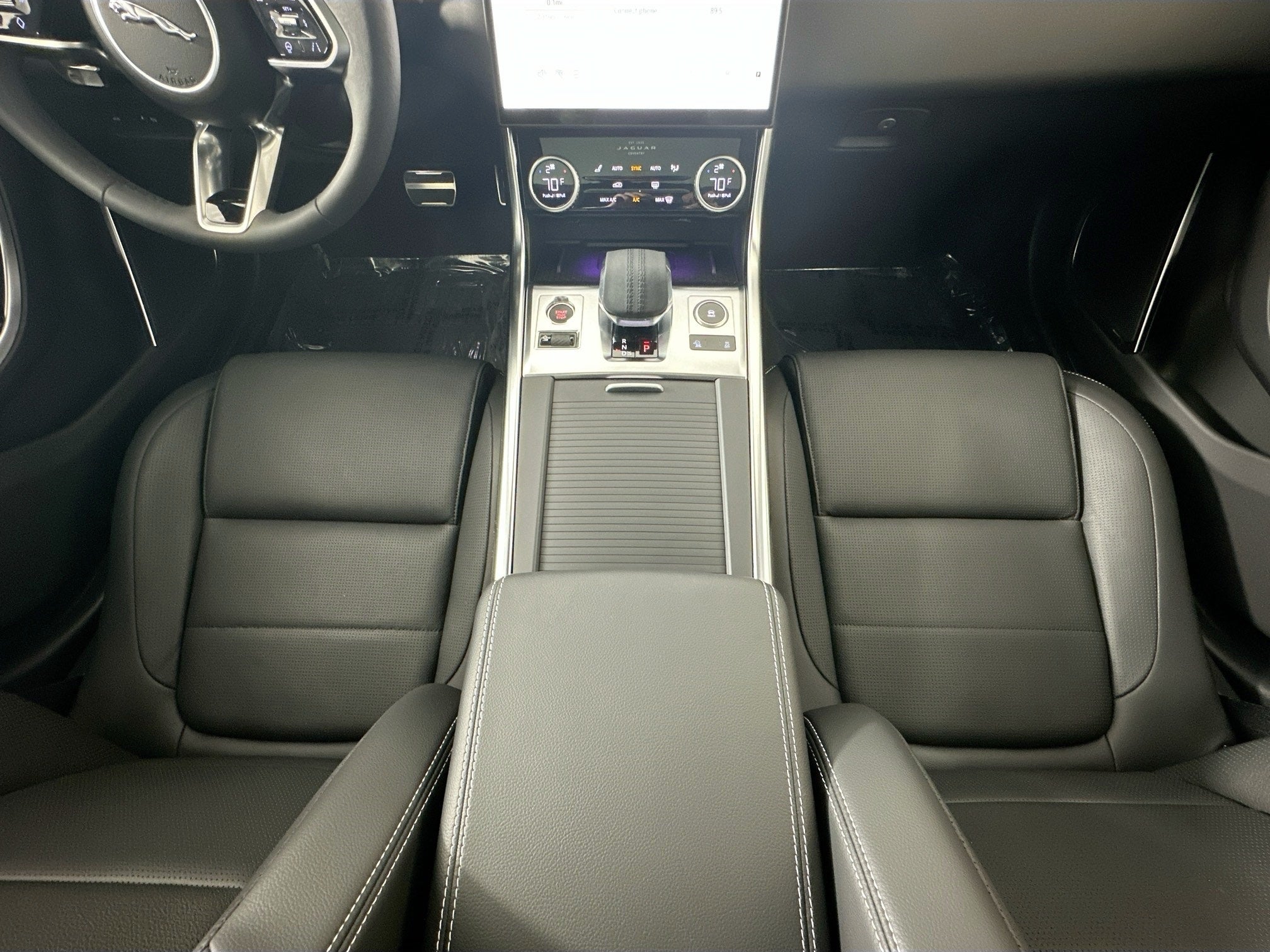 2024 Jaguar XF R-Dynamic SE