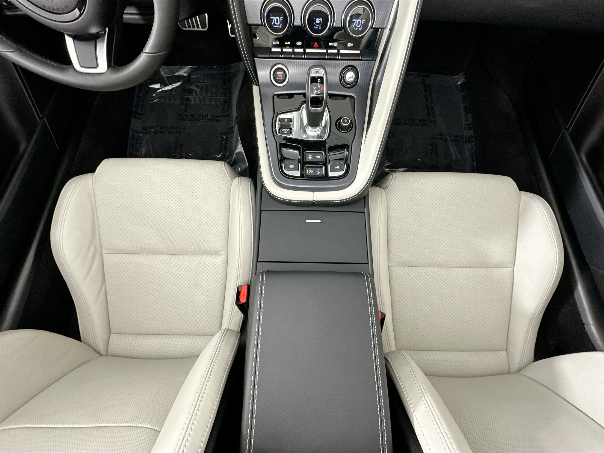 2024 Jaguar F-TYPE P450