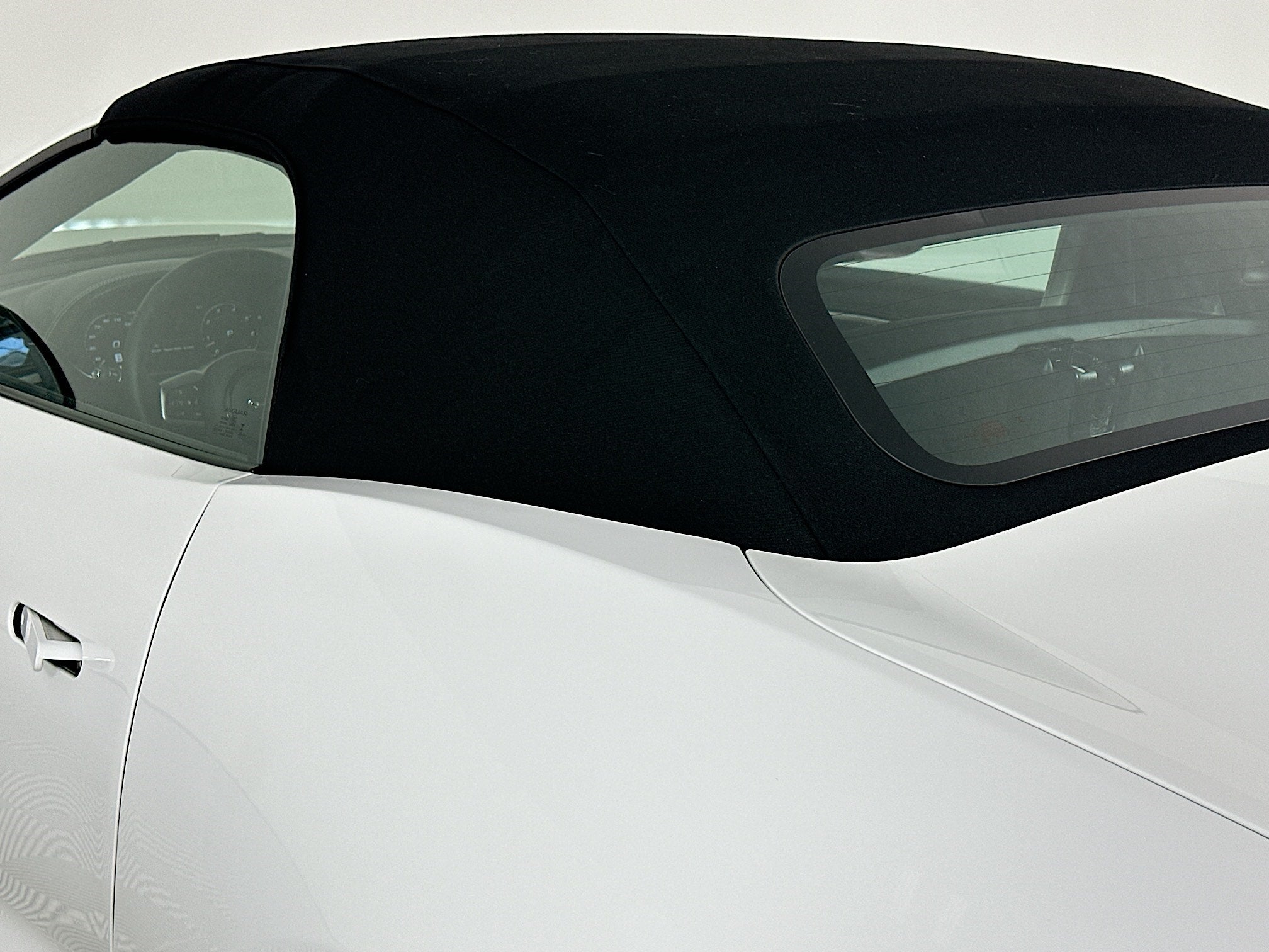 2024 Jaguar F-TYPE P450