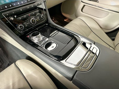 2018 Jaguar XJ R-Sport