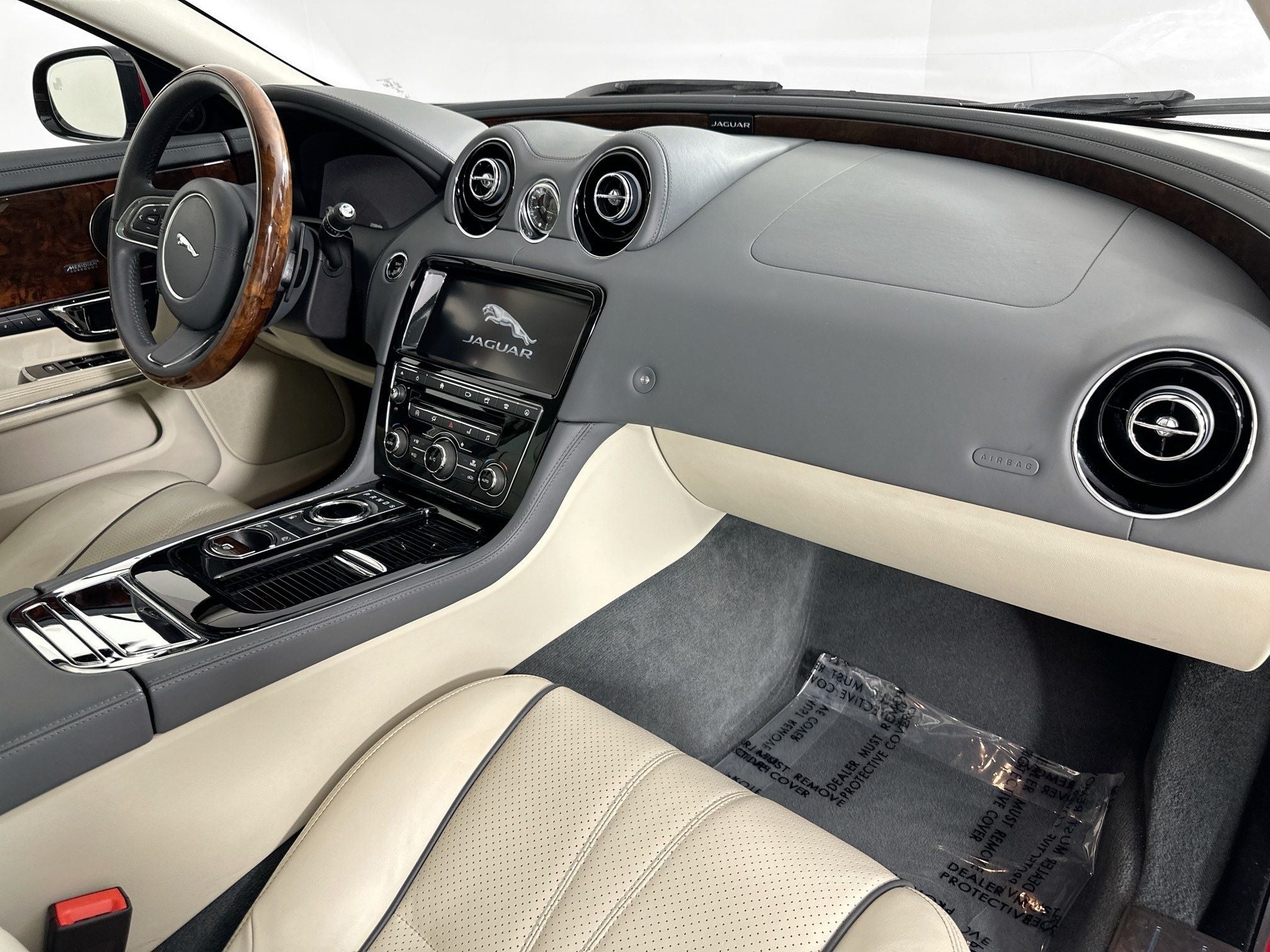 2018 Jaguar XJ R-Sport