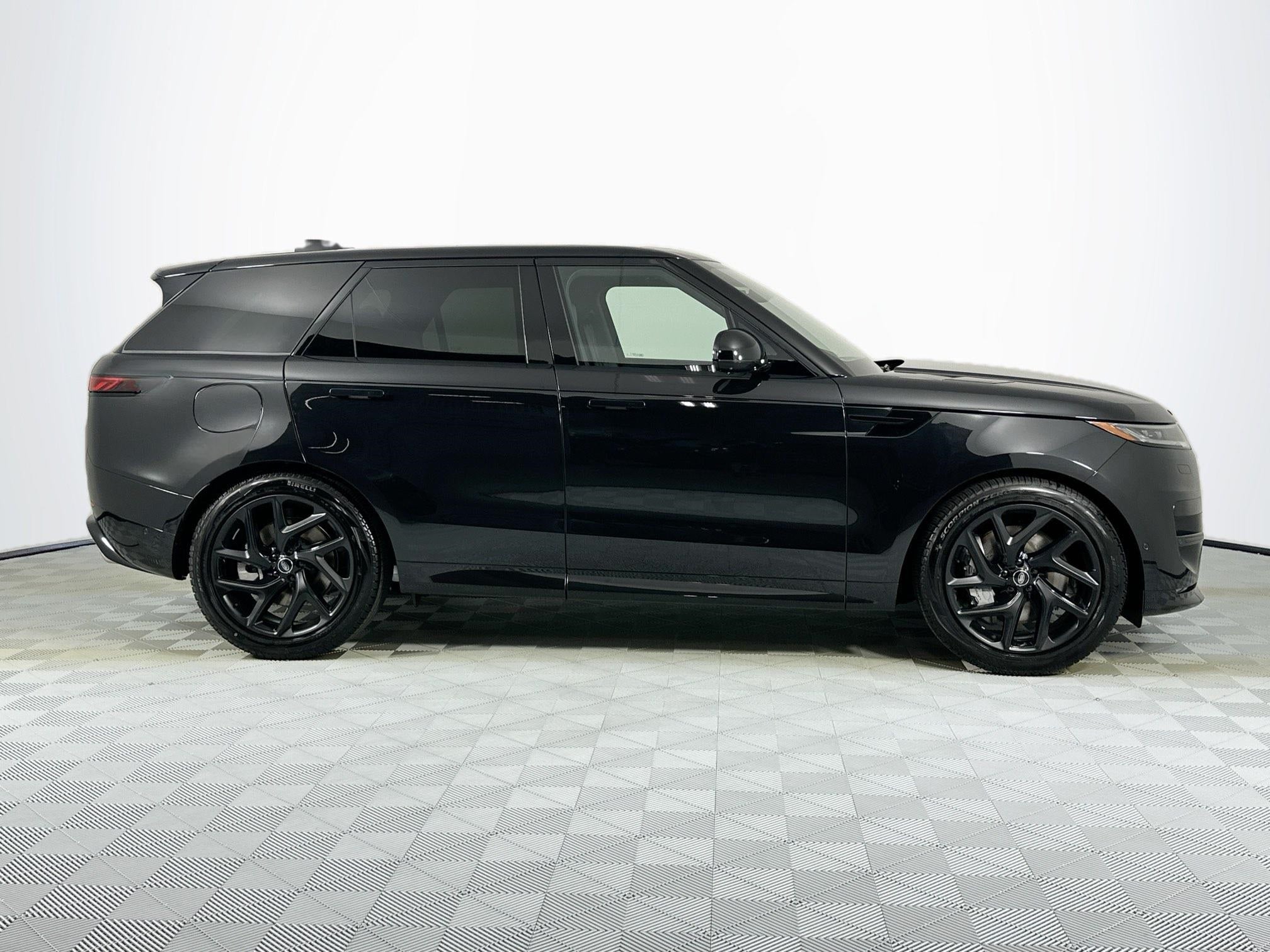 2025 Land Rover Range Rover Sport Dynamic SE
