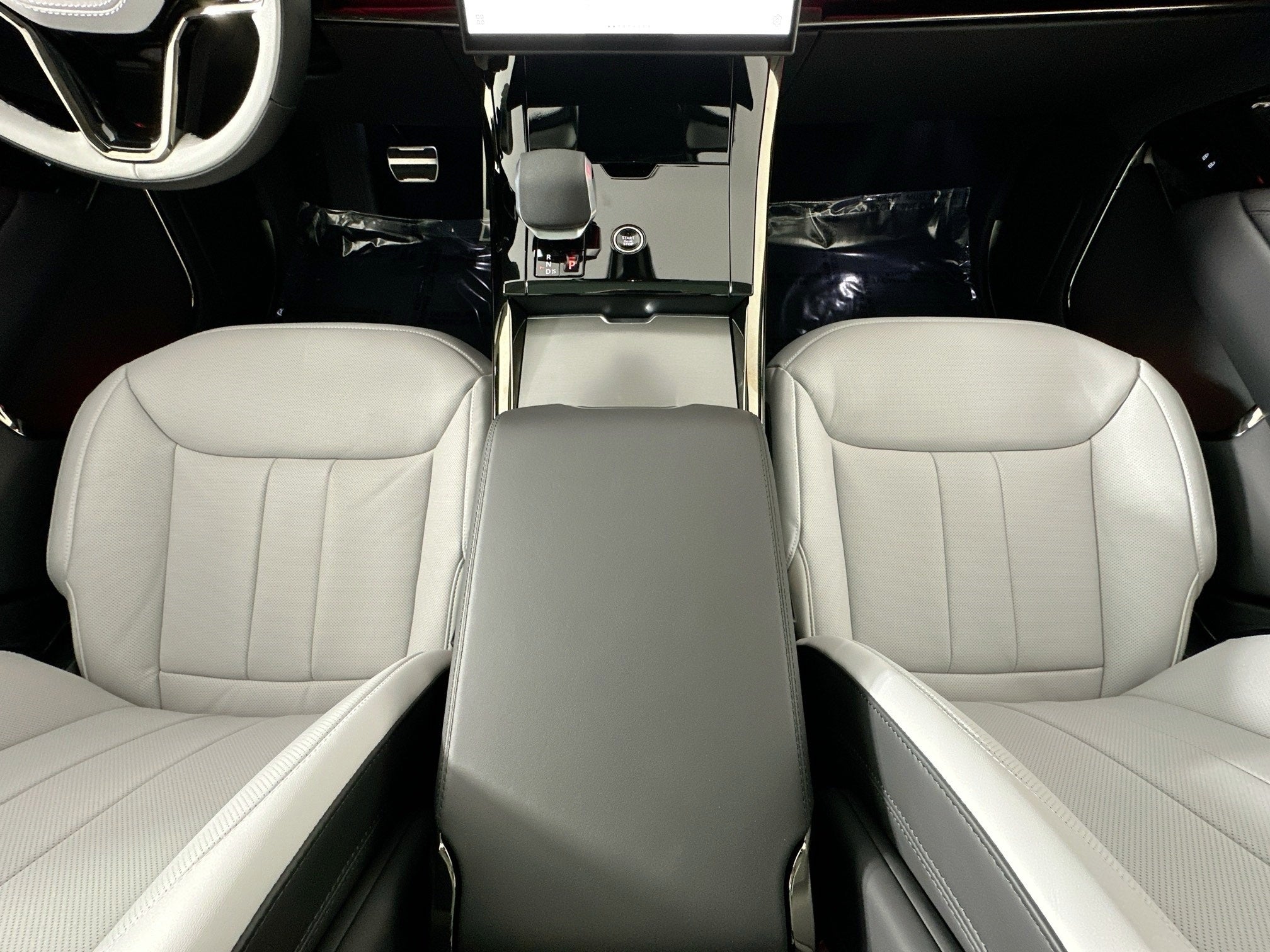 2026 Land Rover Range Rover Sport Dynamic SE