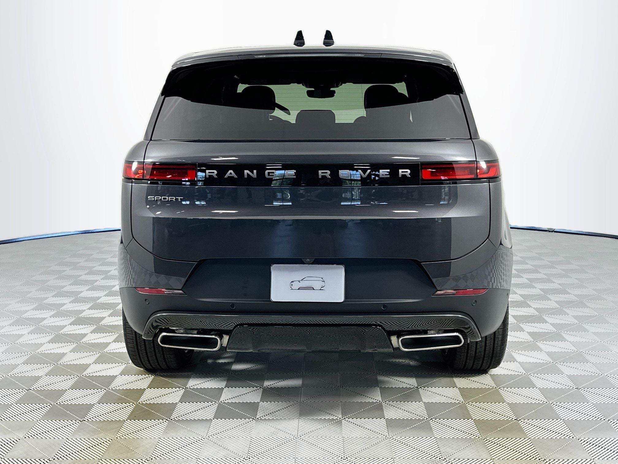 2026 Land Rover Range Rover Sport SE