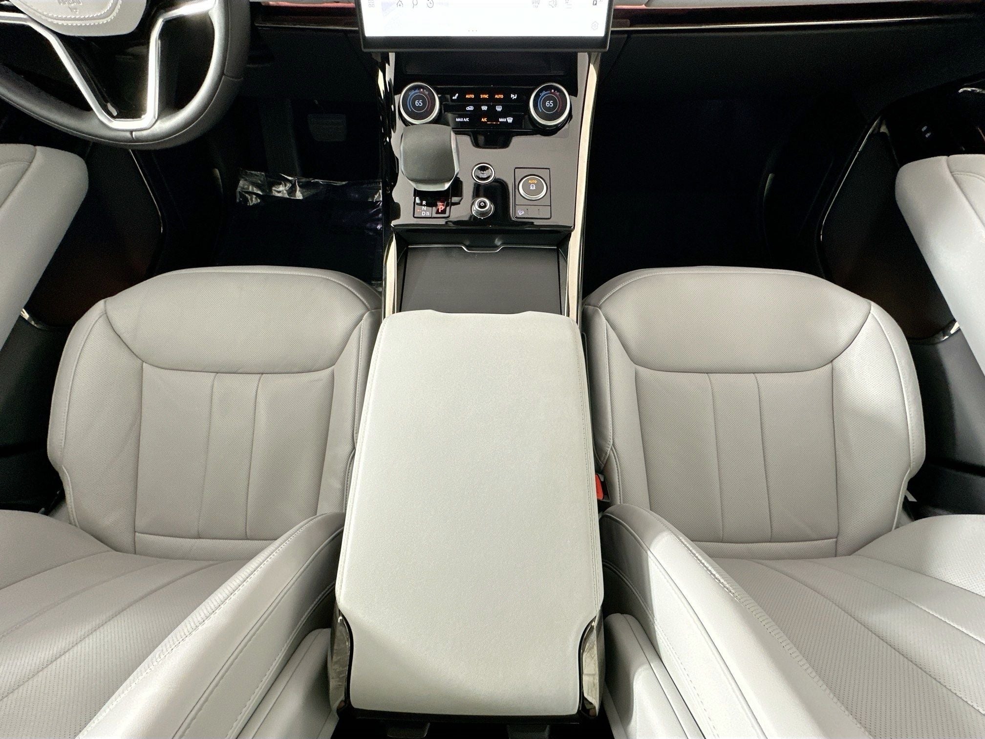 2023 Land Rover Range Rover Sport SE