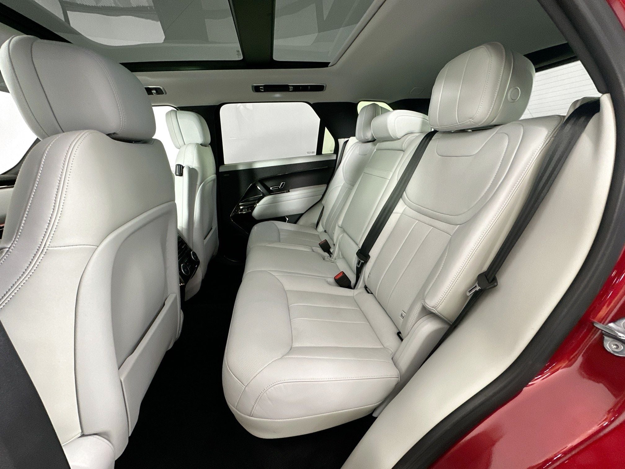 2023 Land Rover Range Rover Sport SE