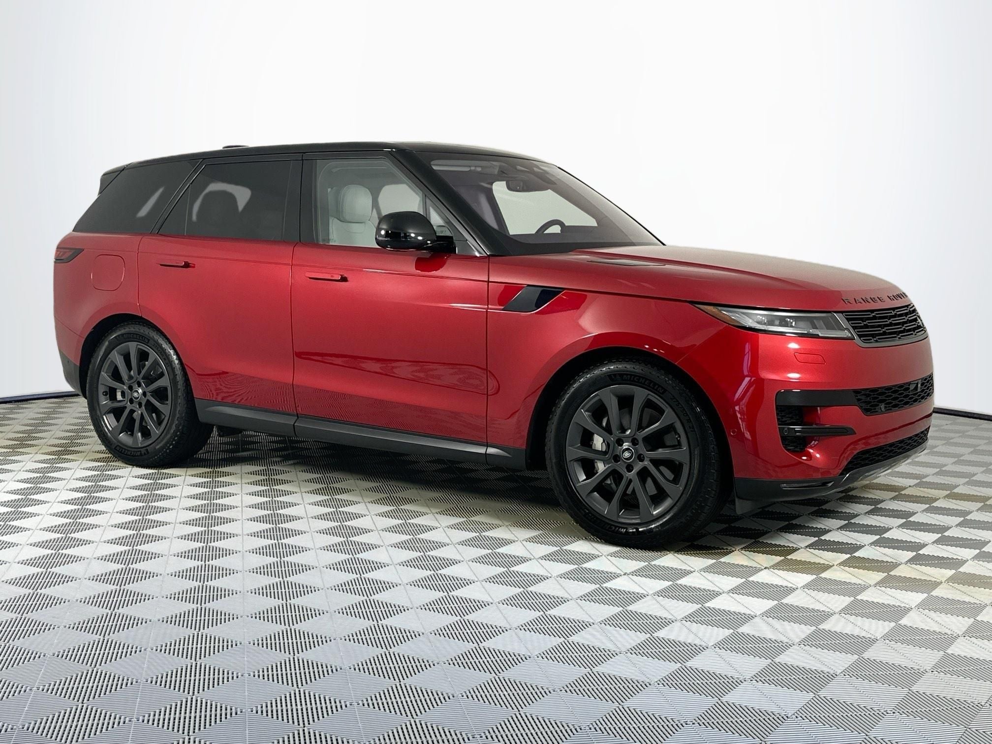 2023 Land Rover Range Rover Sport SE