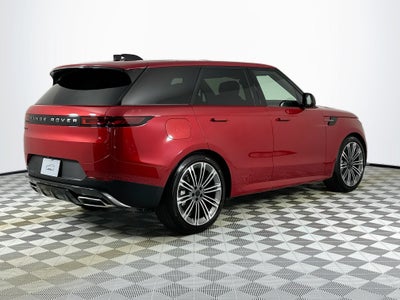 2026 Land Rover Range Rover Sport SE