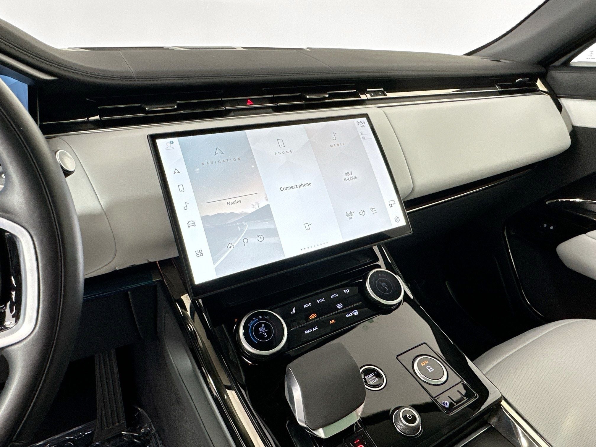 2023 Land Rover Range Rover Sport SE