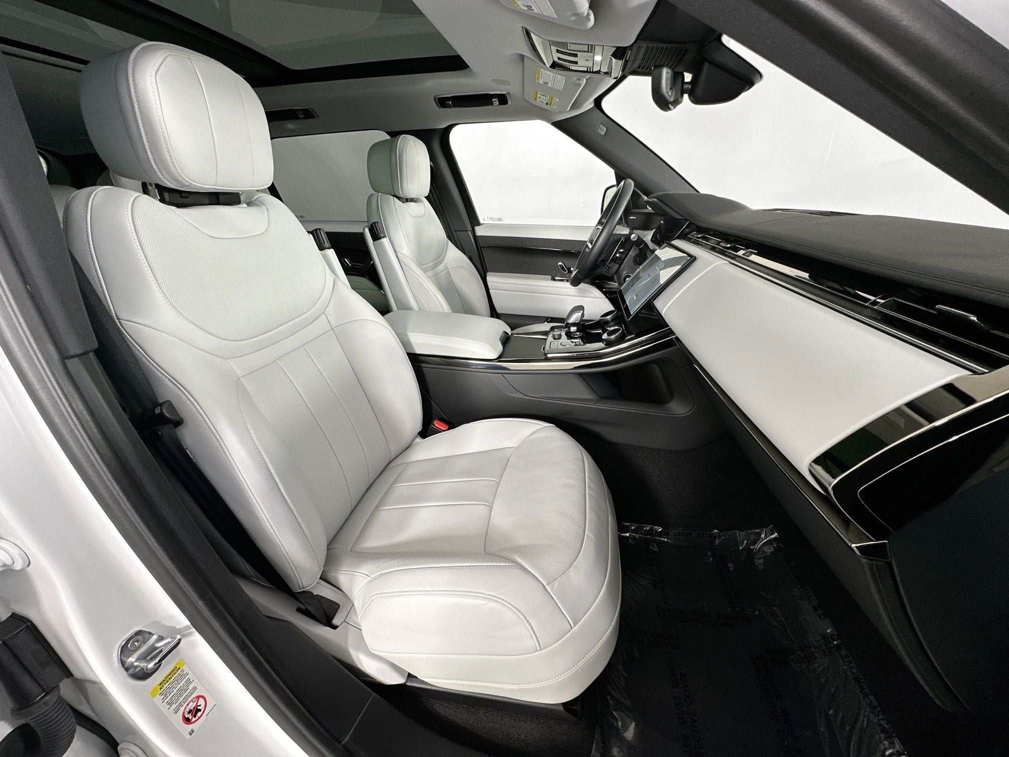 2023 Land Rover Range Rover Sport SE