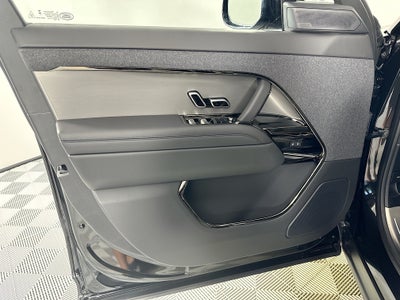 2026 Land Rover Range Rover Sport SE