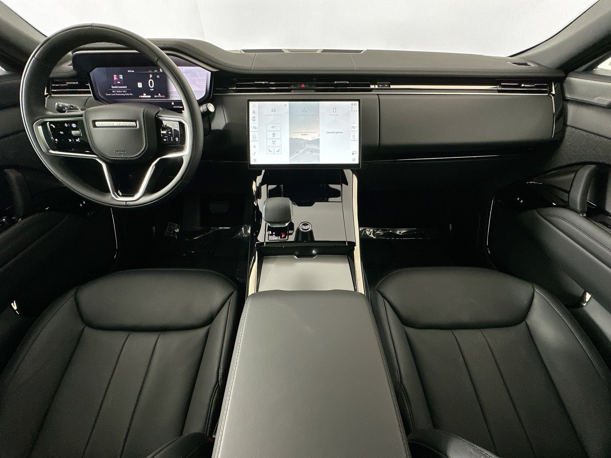 2026 Land Rover Range Rover Sport SE