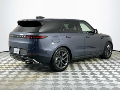 2026 Land Rover Range Rover Sport SE