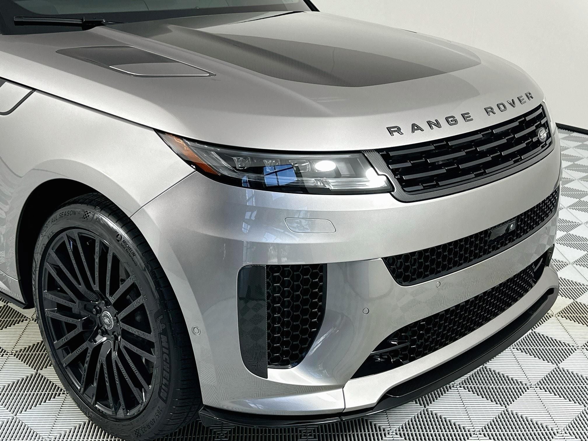 2024 Land Rover Range Rover Sport SV Edition One Flux Silver