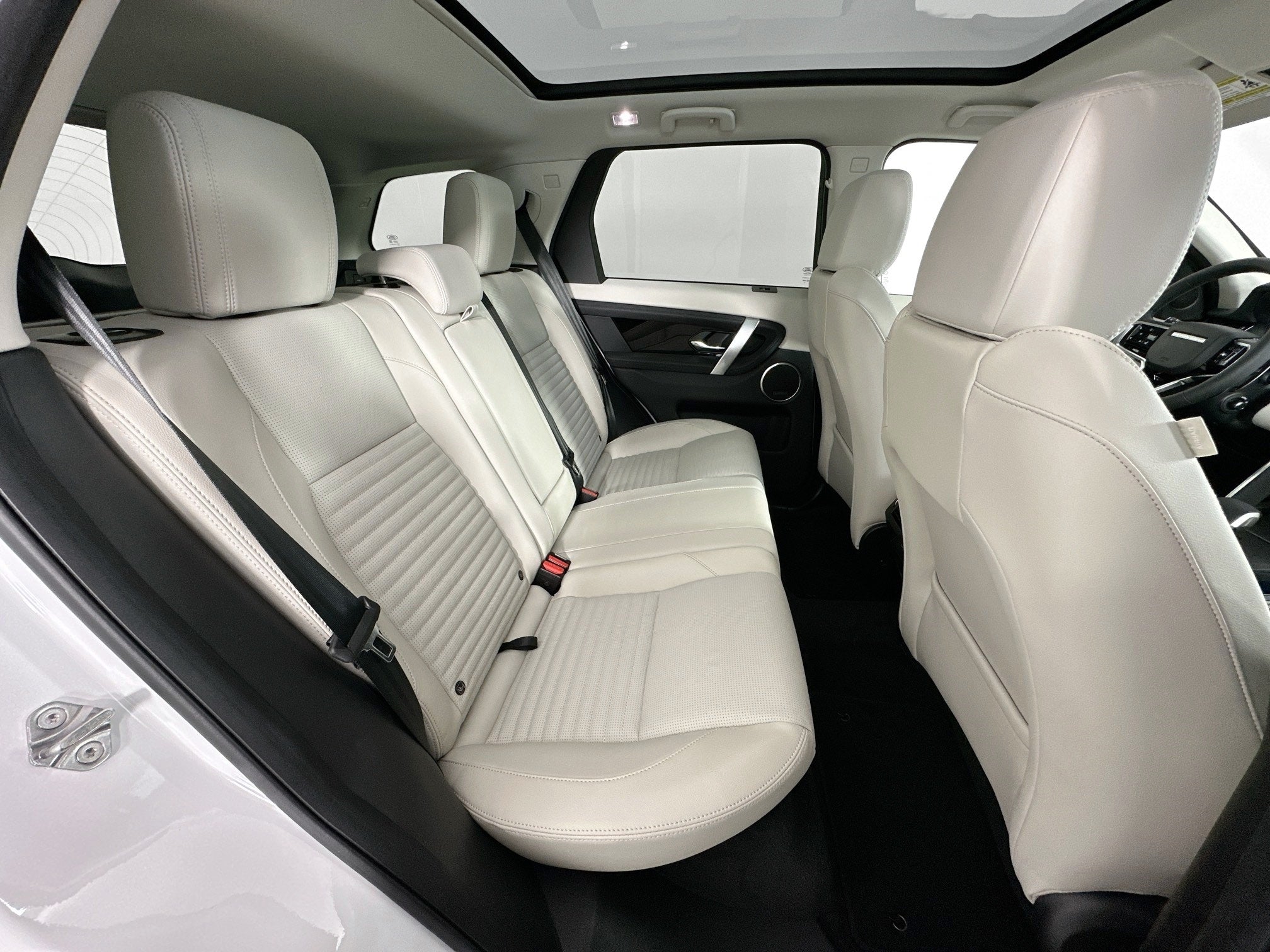 2025 Land Rover Discovery Sport S