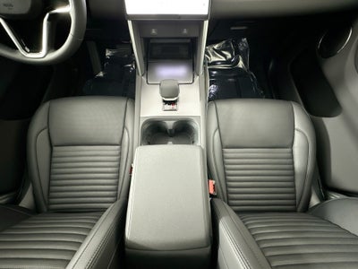 2025 Land Rover Discovery Sport S