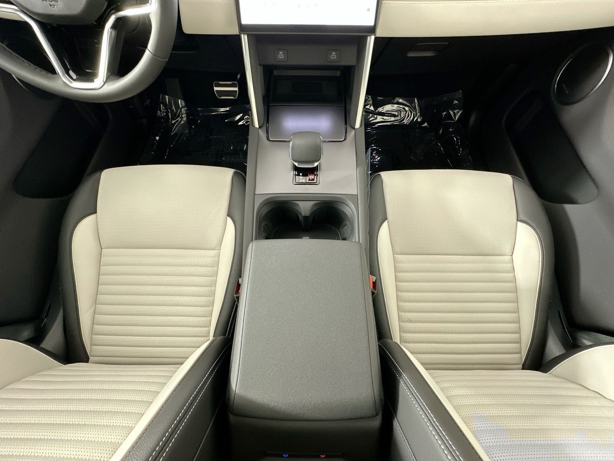 2026 Land Rover Discovery Sport Landmark