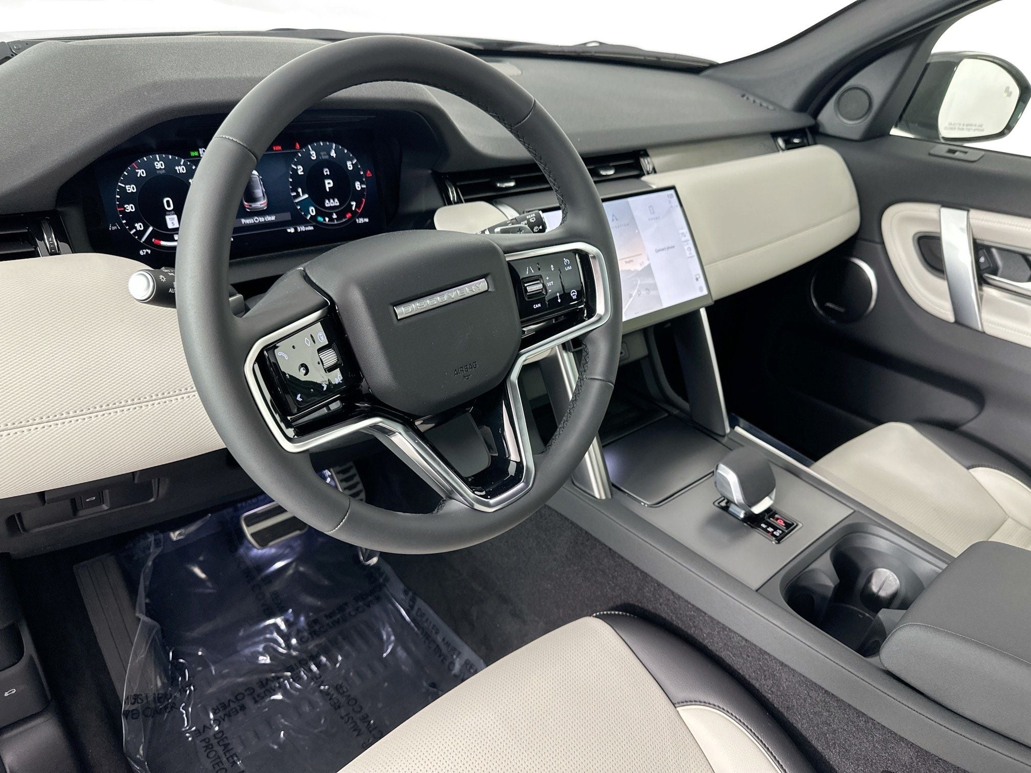 2026 Land Rover Discovery Sport Landmark