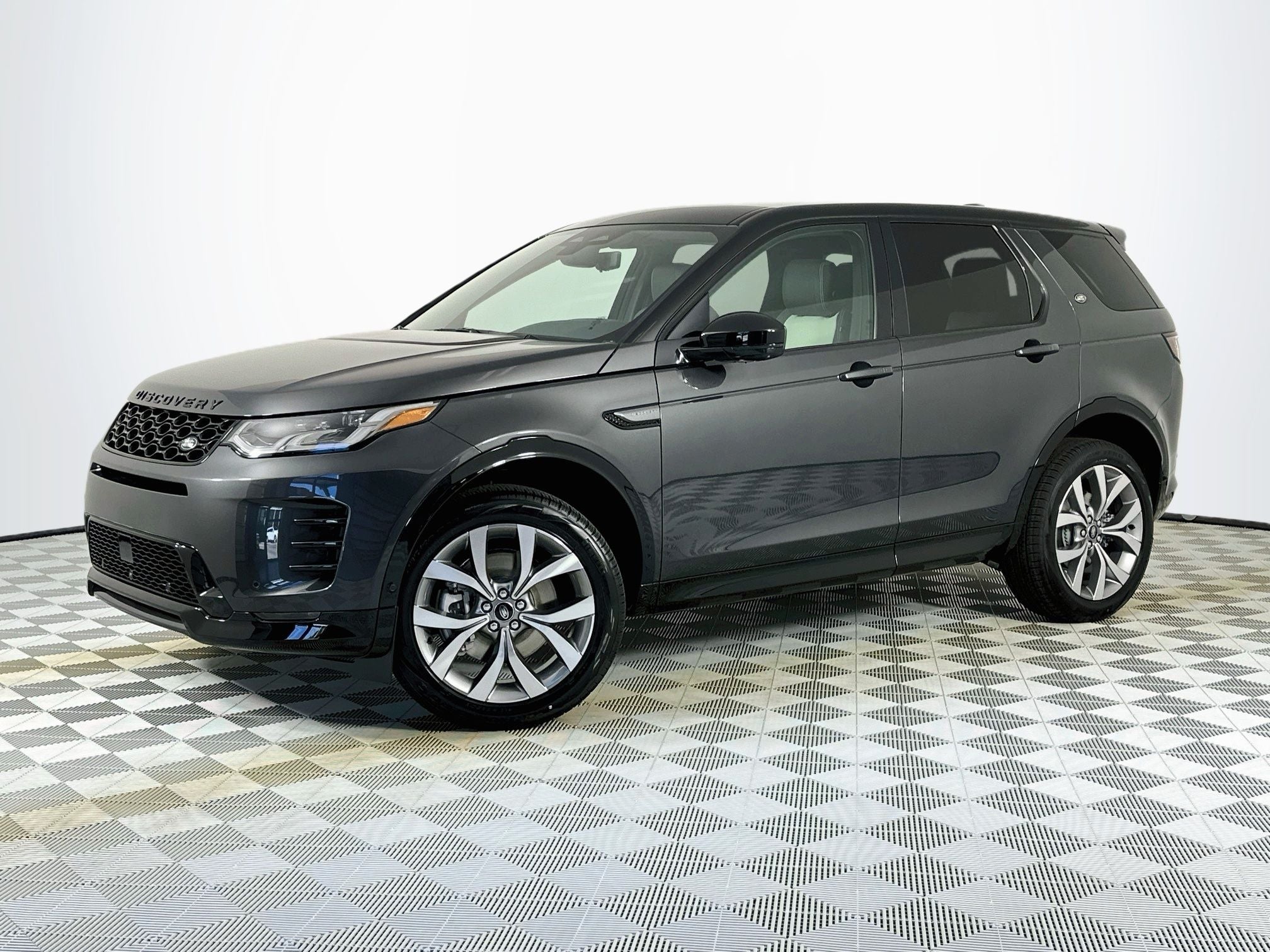 2026 Land Rover Discovery Sport Landmark