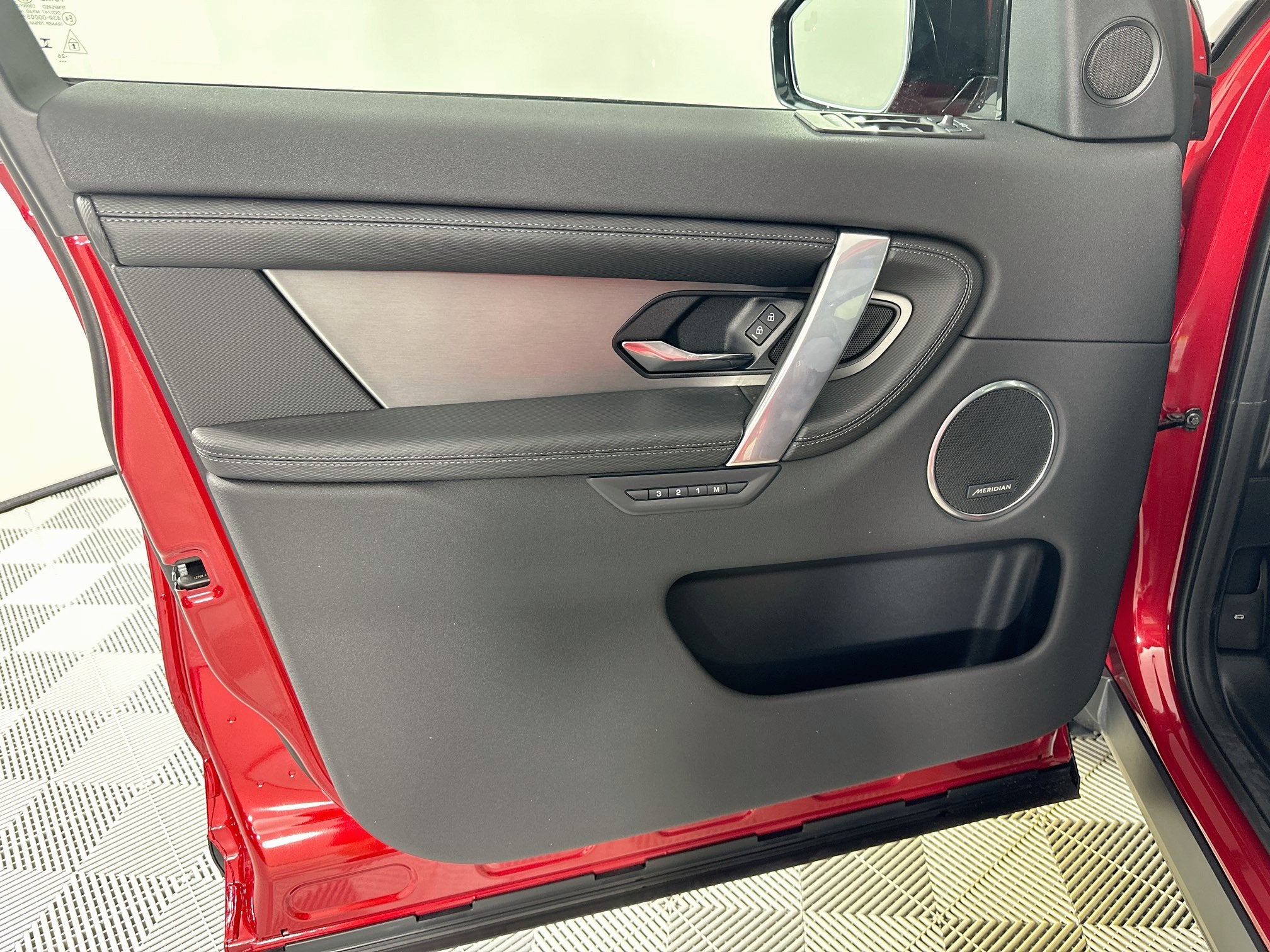 2026 Land Rover Discovery Sport Landmark