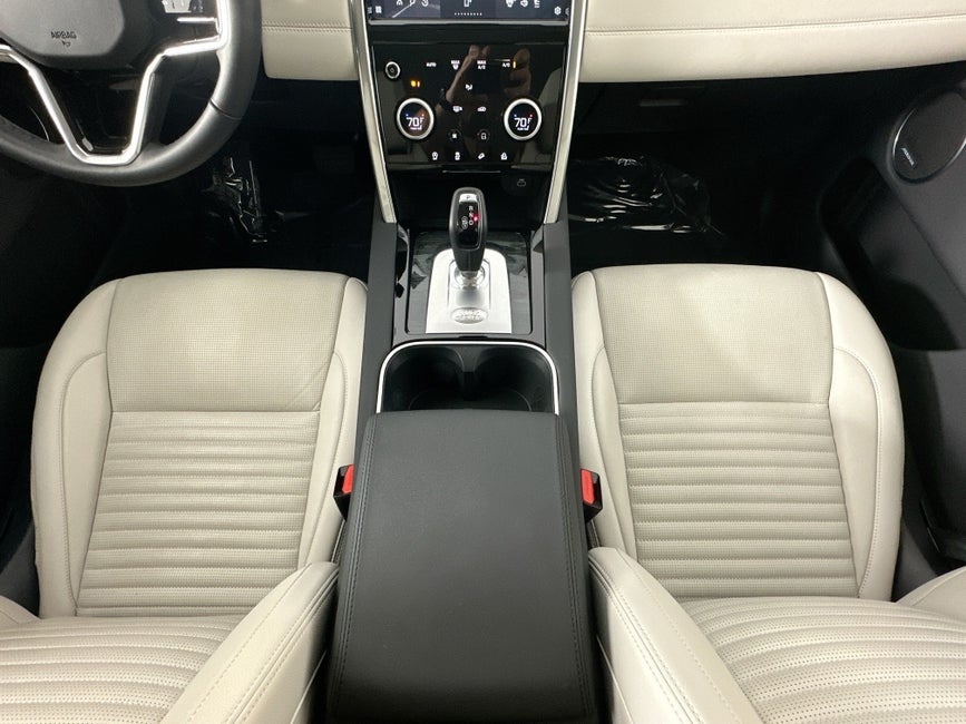 2023 Land Rover Discovery Sport SE in Naples, FL - Bentley Naples